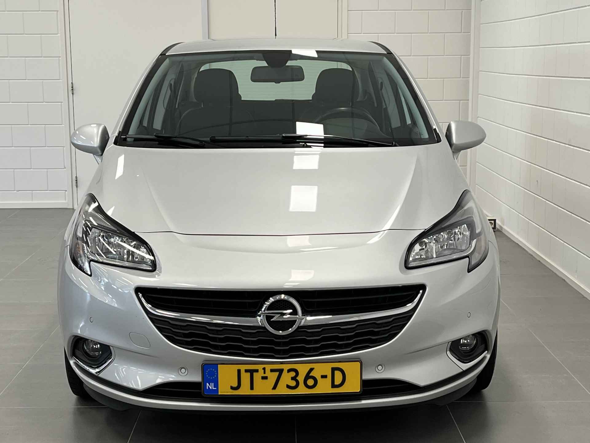 Opel Corsa 1.4 Innovation AUTOMAAT | CARPLAY | PARKEERHULP VOOR/ACHTER | GOED ONDERHOUDEN AUTO! - 38/43