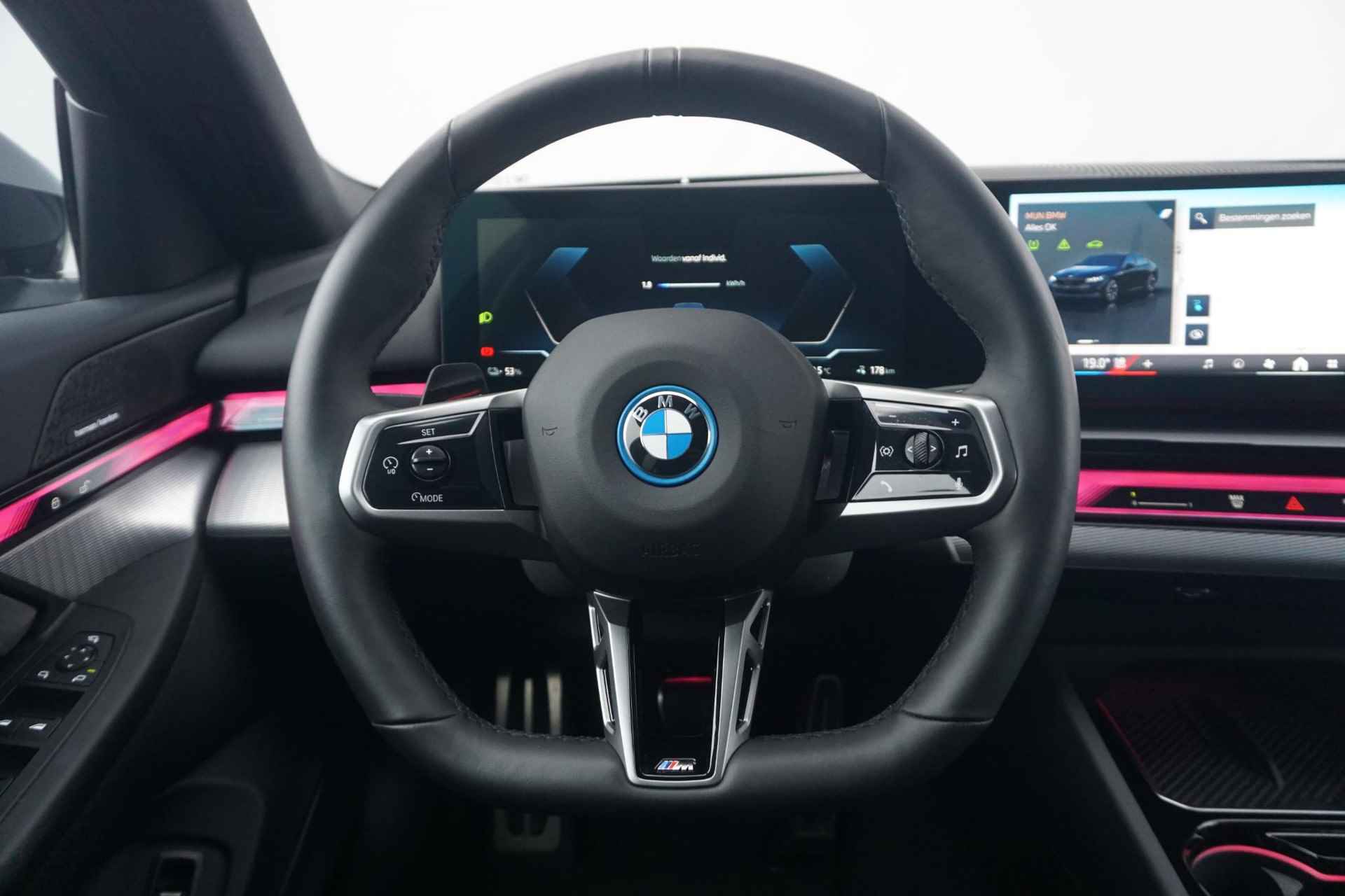 BMW i5 eDrive40 M Sportpakket Pro 20'' / Harman Kardon / Comfort Access / Trekhaak - 11/29