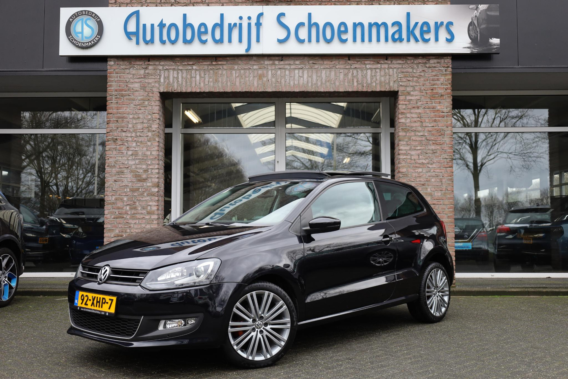 Volkswagen Polo 1.2 TSI Highline PANO NAVI PDC CLIMA 17"LMV CRUISE NAP