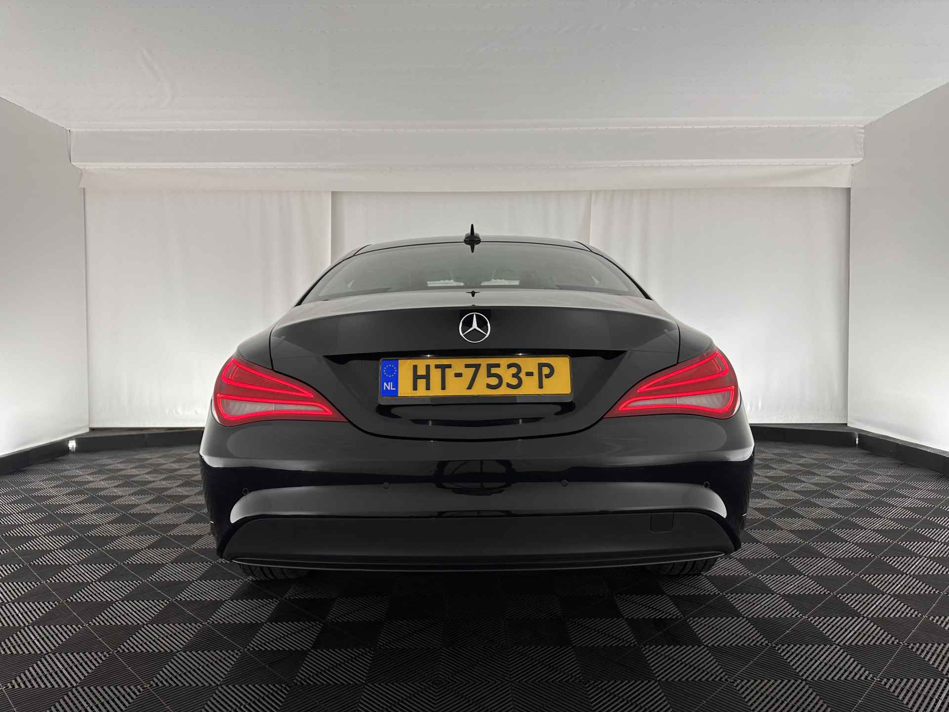 Mercedes-Benz CLA-Klasse 180 CDI Lease Edition Aut. *NAVI-FULLMAP | 1/2-LEATHER | XENON |  ECC | PDC | CRUISE | COMFORT-SEATS | 18''ALU* - 5/26