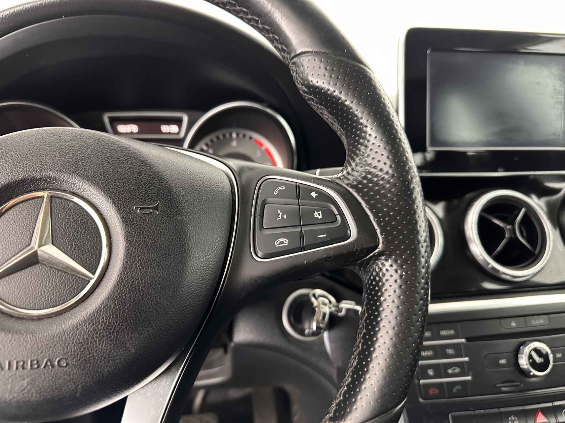 Mercedes-Benz CLA-Klasse 180 CDI Lease Edition Aut. *NAVI-FULLMAP | 1/2-LEATHER | XENON |  ECC | PDC | CRUISE | COMFORT-SEATS | 18''ALU* - 16/26