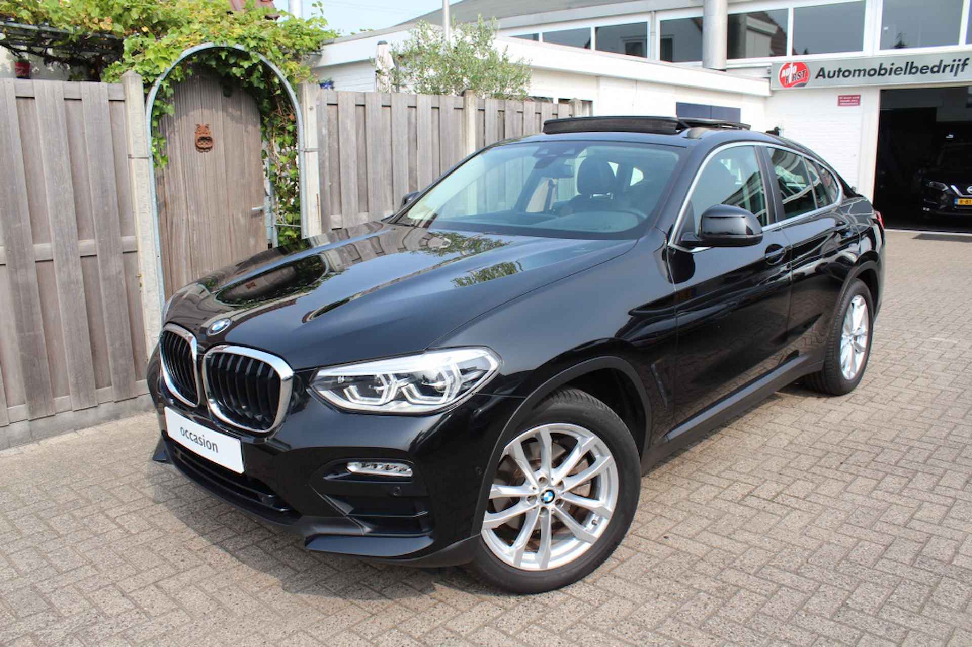 BMW X4  X4 xDrive20i Advantage - 2/29