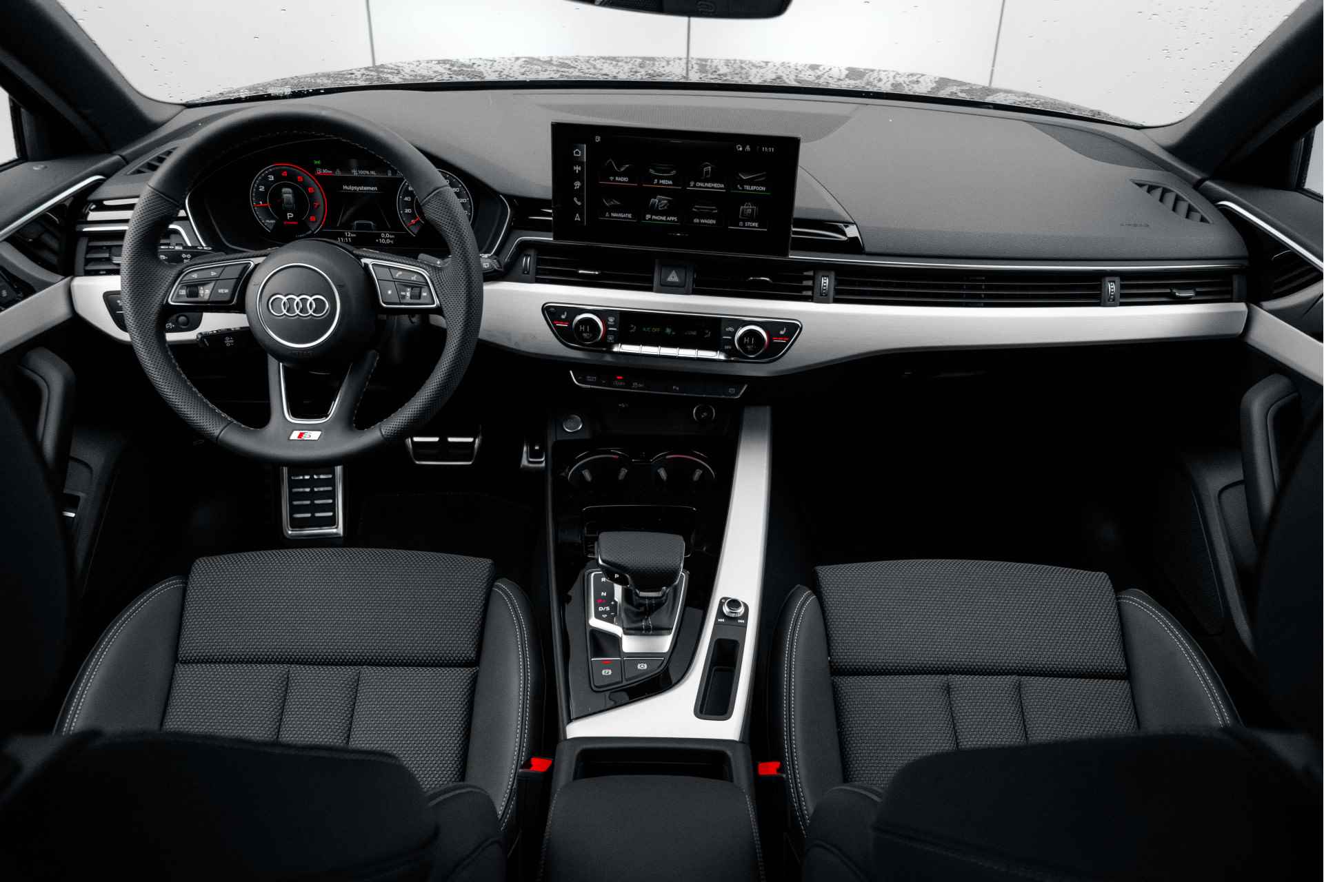 Audi A4 Avant 35 TFSI S edition Competition | Stoelverwarming | Cruise control | Navigatie | Smartphone interface | Optiek zwart - 9/62