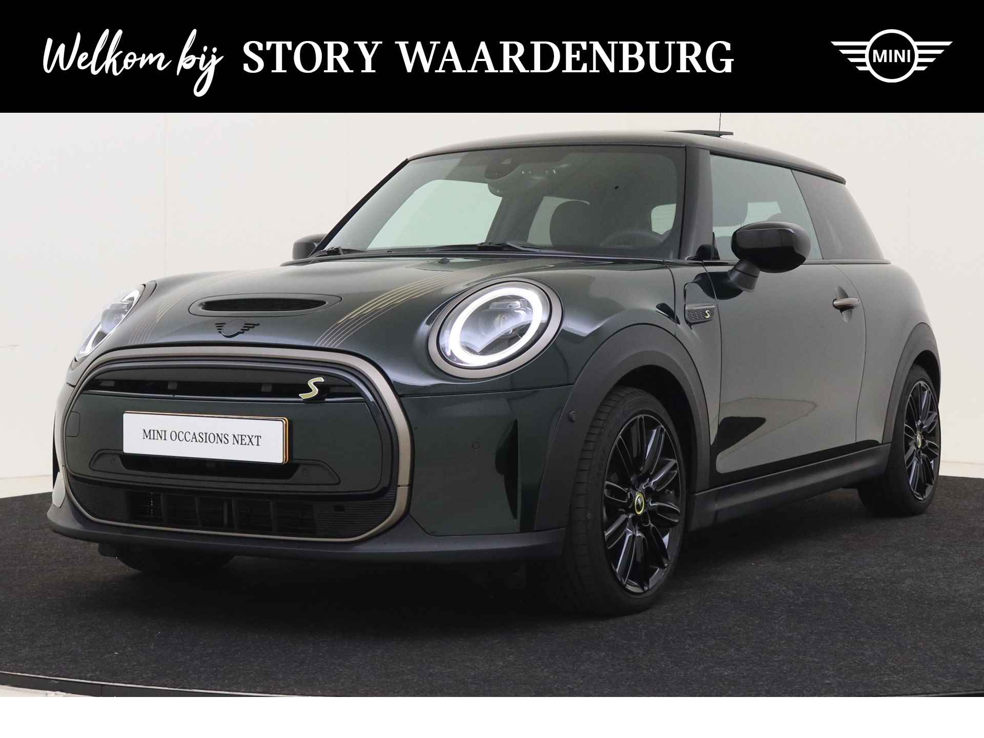 MINI Electric Resolute Edition 33 kWh / Premium Plus Pakket / Panoramadak / Sportstoelen / Achteruitrijcamera / LED / Comfort Access / Park Assistant - 1/58