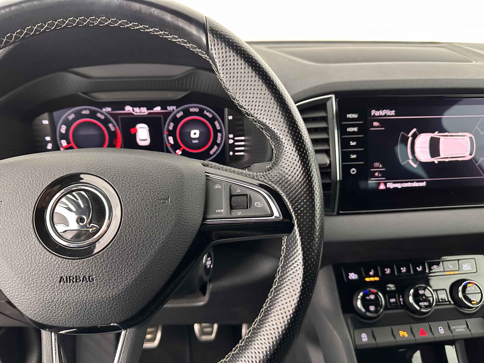 Škoda Karoq 1.5 TSI ACT Sportline Business *DIGI-COCKPIT | FULL-LED | DAB | KEYLESS | CAMERA | NAVI-FULLMAP | CANTON-AUDIO | APP-CONNECT | ECC | PARKPILOT | CRUISE | SPORT-SEATS | 18"ALU* - 18/29