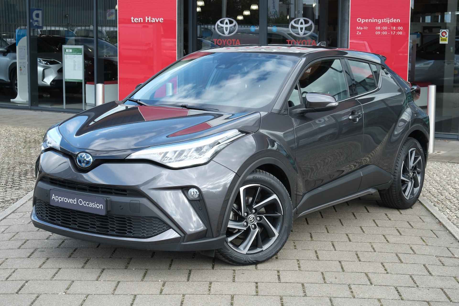 Toyota C-HR 2.0 High Power Hybrid 184PK Dynamic Automaat | Apple CarPlay / A - 7/40