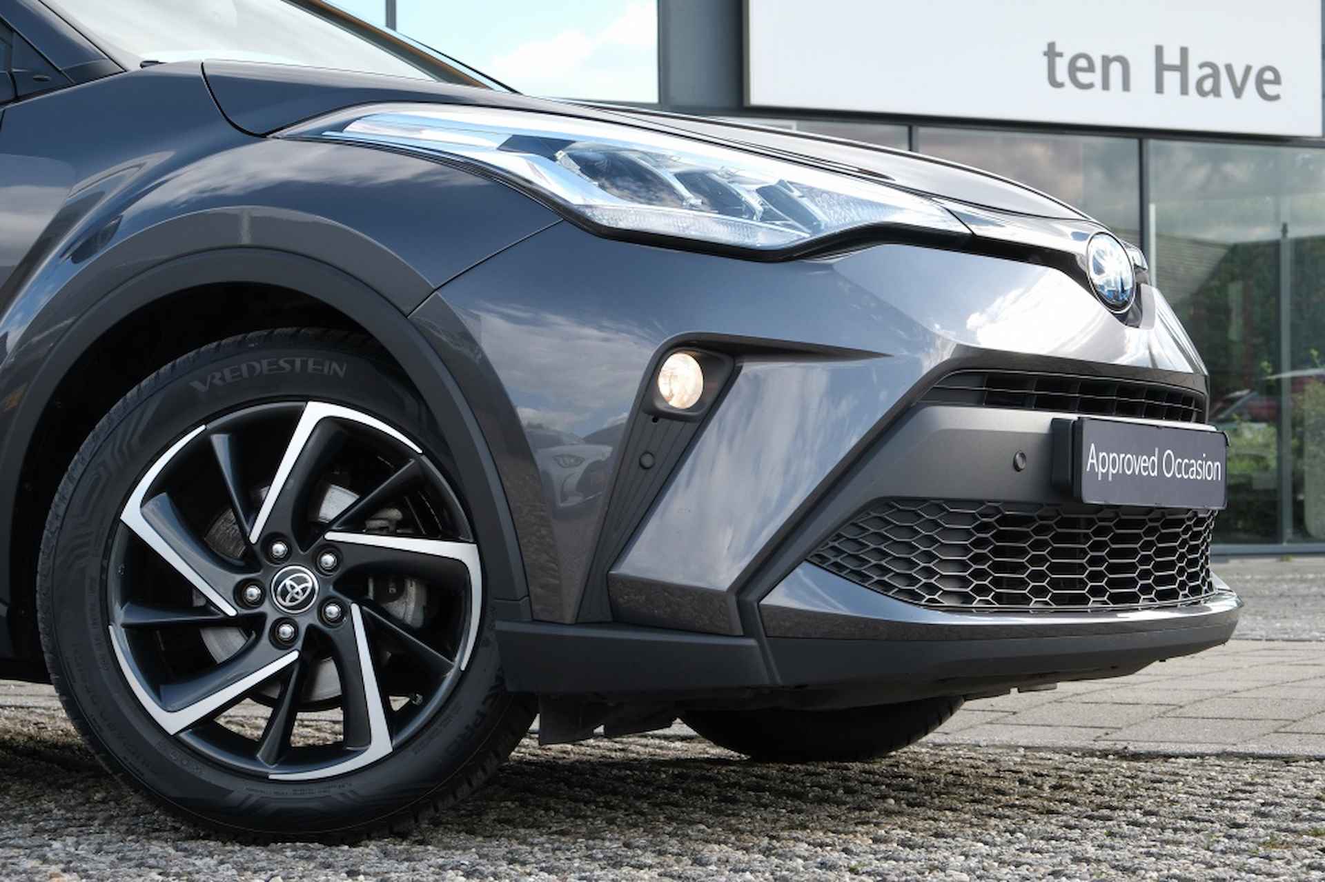 Toyota C-HR 2.0 High Power Hybrid 184PK Dynamic Automaat | Apple CarPlay / A - 37/40