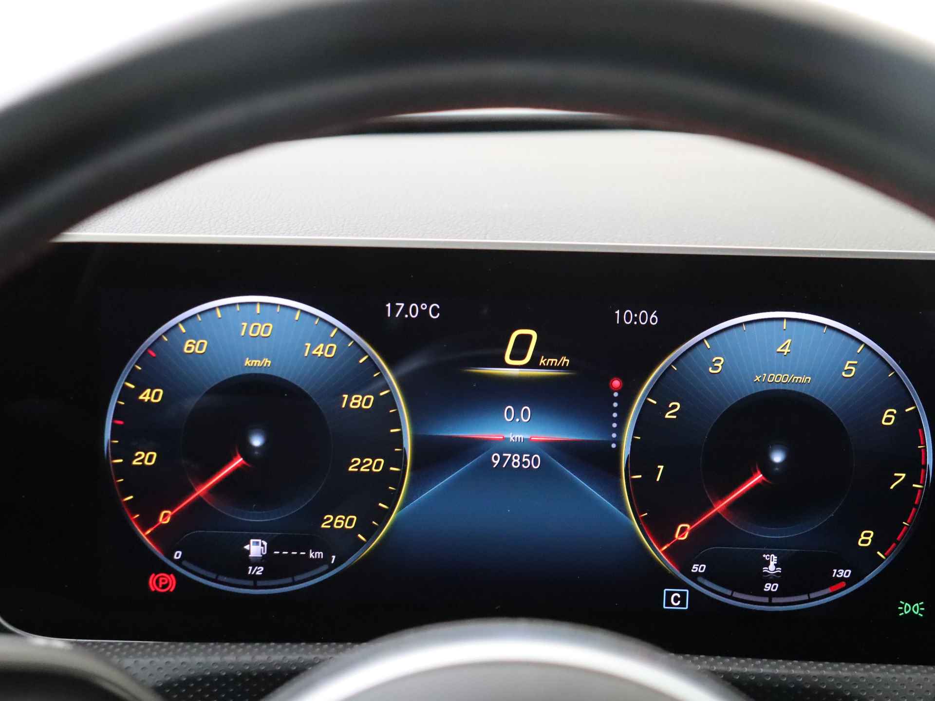 Mercedes-Benz A-Klasse 160 Business Solution AMG | Navigatie | Widescreen Cockpit | 18 inch Lichtmetalen velgen . - 8/31