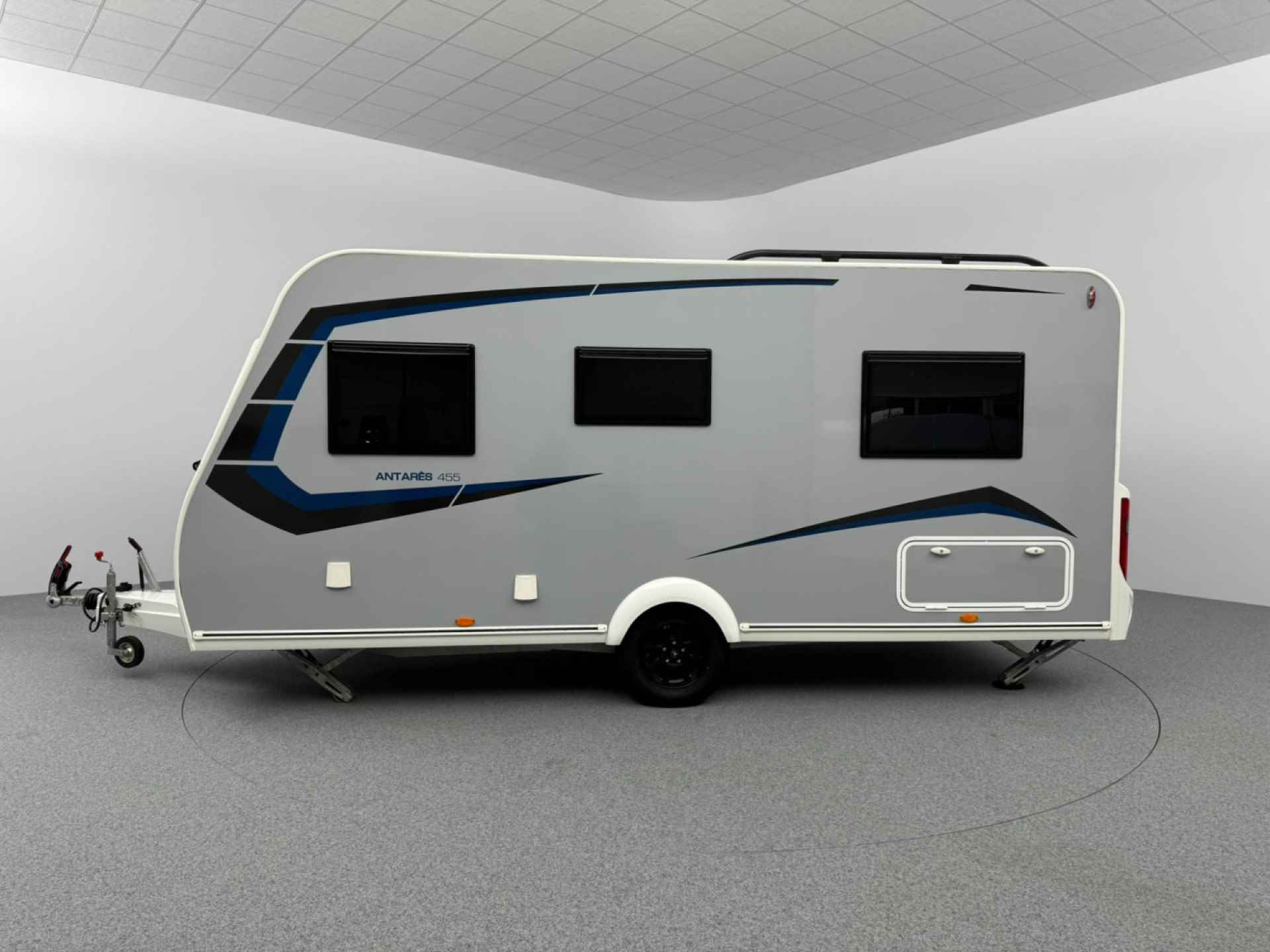 Caravelair Titanium 455 Anniversary Mover Zakluifel INLC STA - 5/24