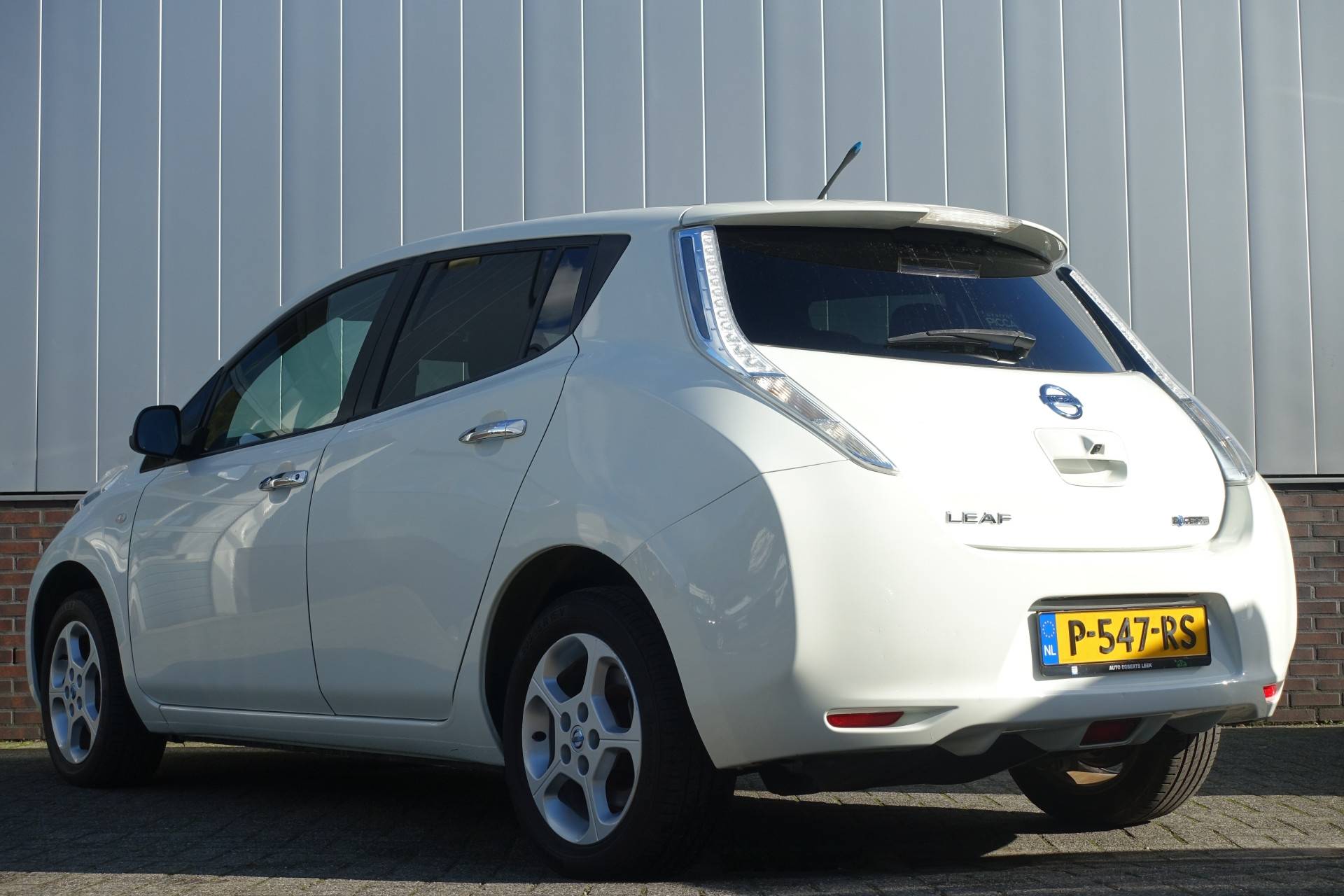 Nissan Leaf Acenta 24 kWh | Navigatie | Cruise-Controle | 6.500.- na subsidie € 2.000,- subsidie mogelijk - 8/26