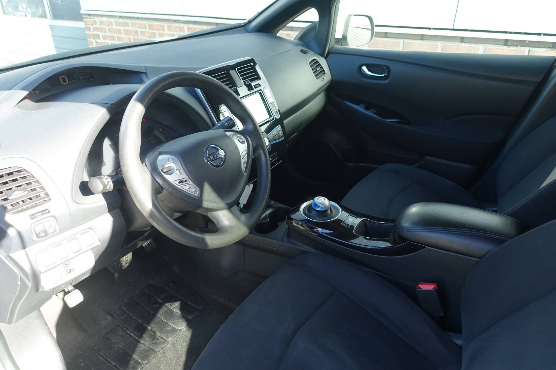 Nissan Leaf Acenta 24 kWh | Navigatie | Cruise-Controle | 6.500.- na subsidie € 2.000,- subsidie mogelijk - 11/26