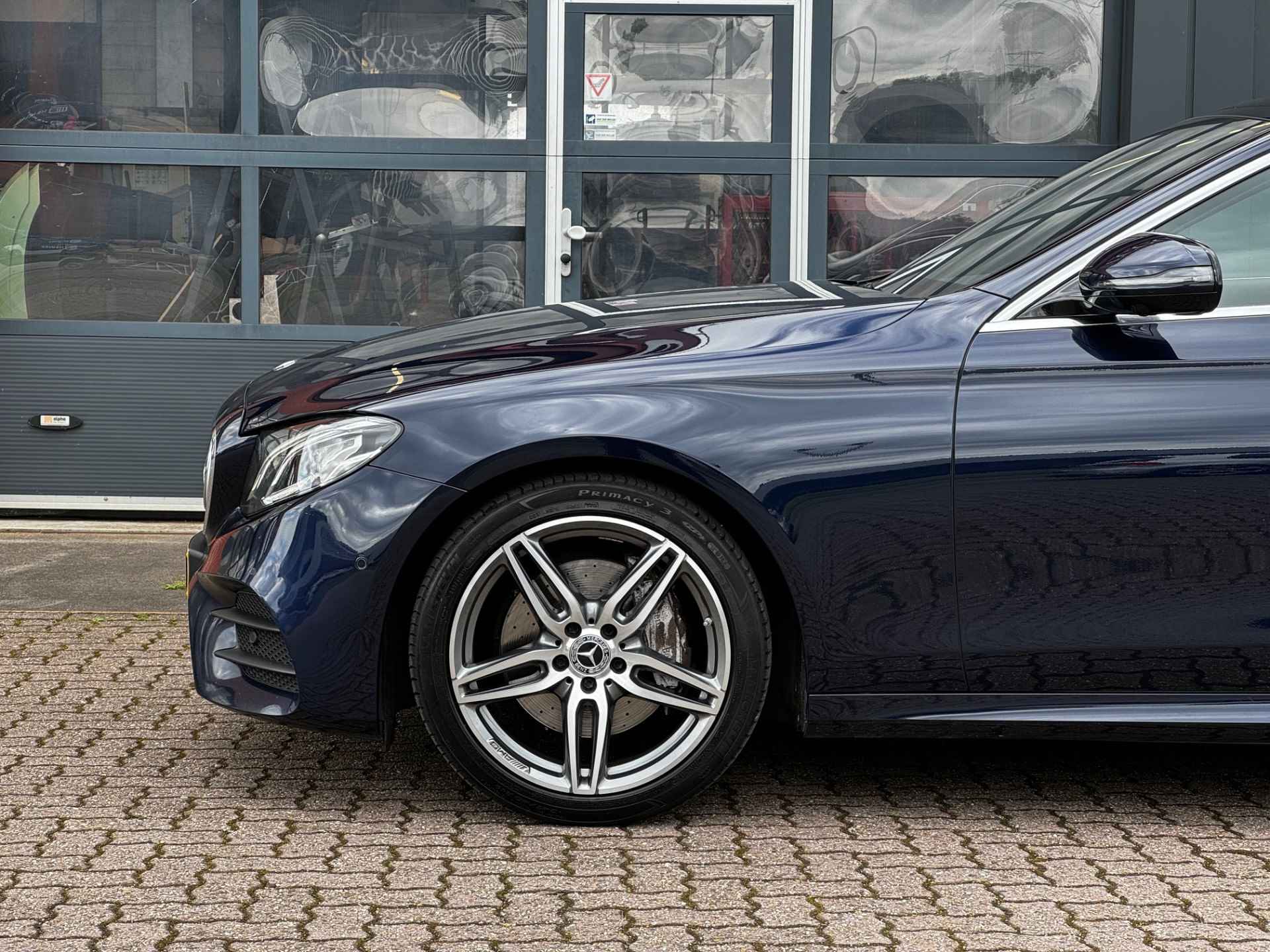 Mercedes-Benz E-Klasse E 200 Estate AMG Line | Trekhaak | Panoramadak | Burmester | 360° Camera - 3/19