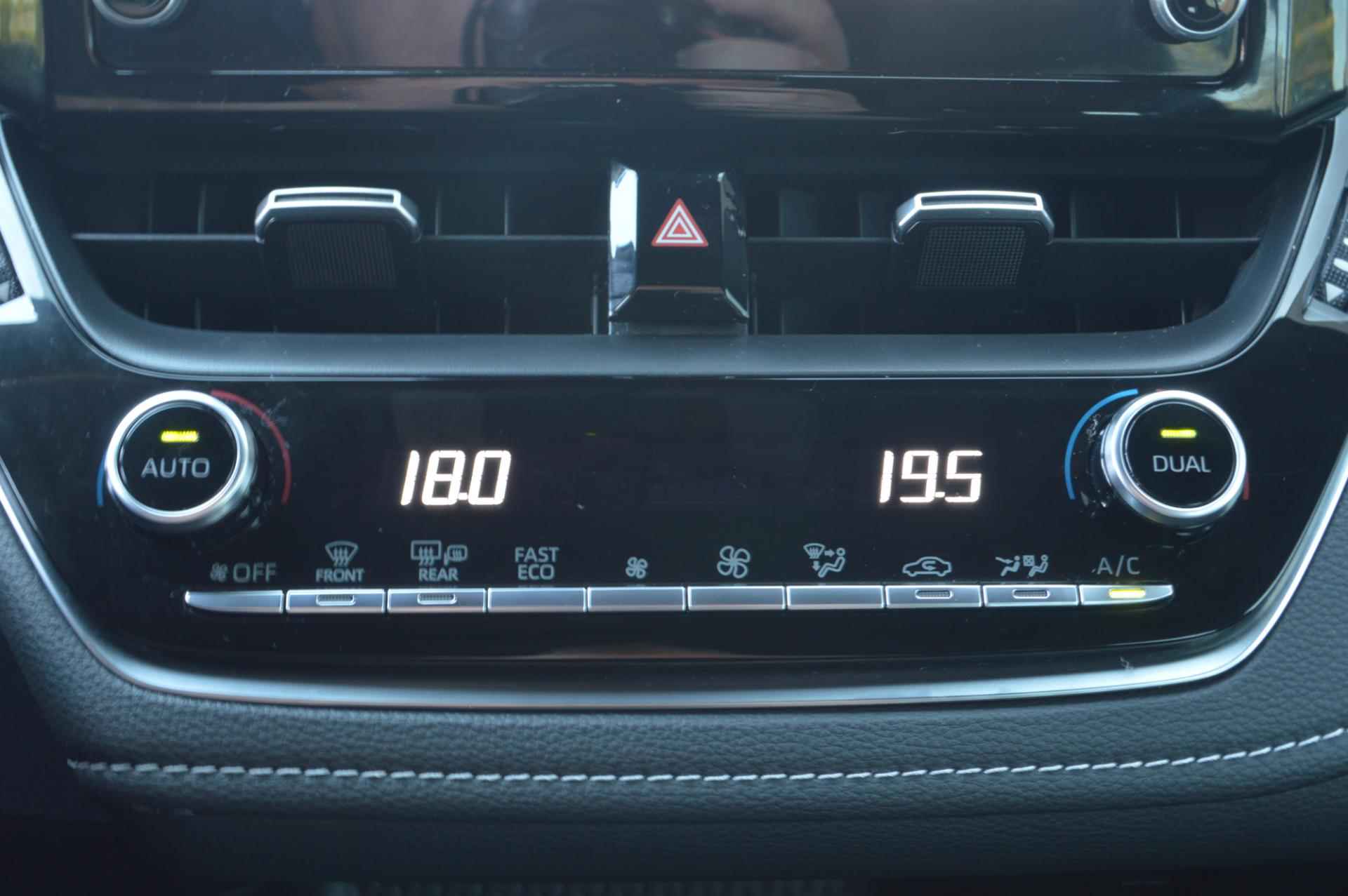 Toyota Corolla Touring Sports 1.8 Hybrid Active | Navi via Apple Carplay / Android Auto | NAP - 30/38