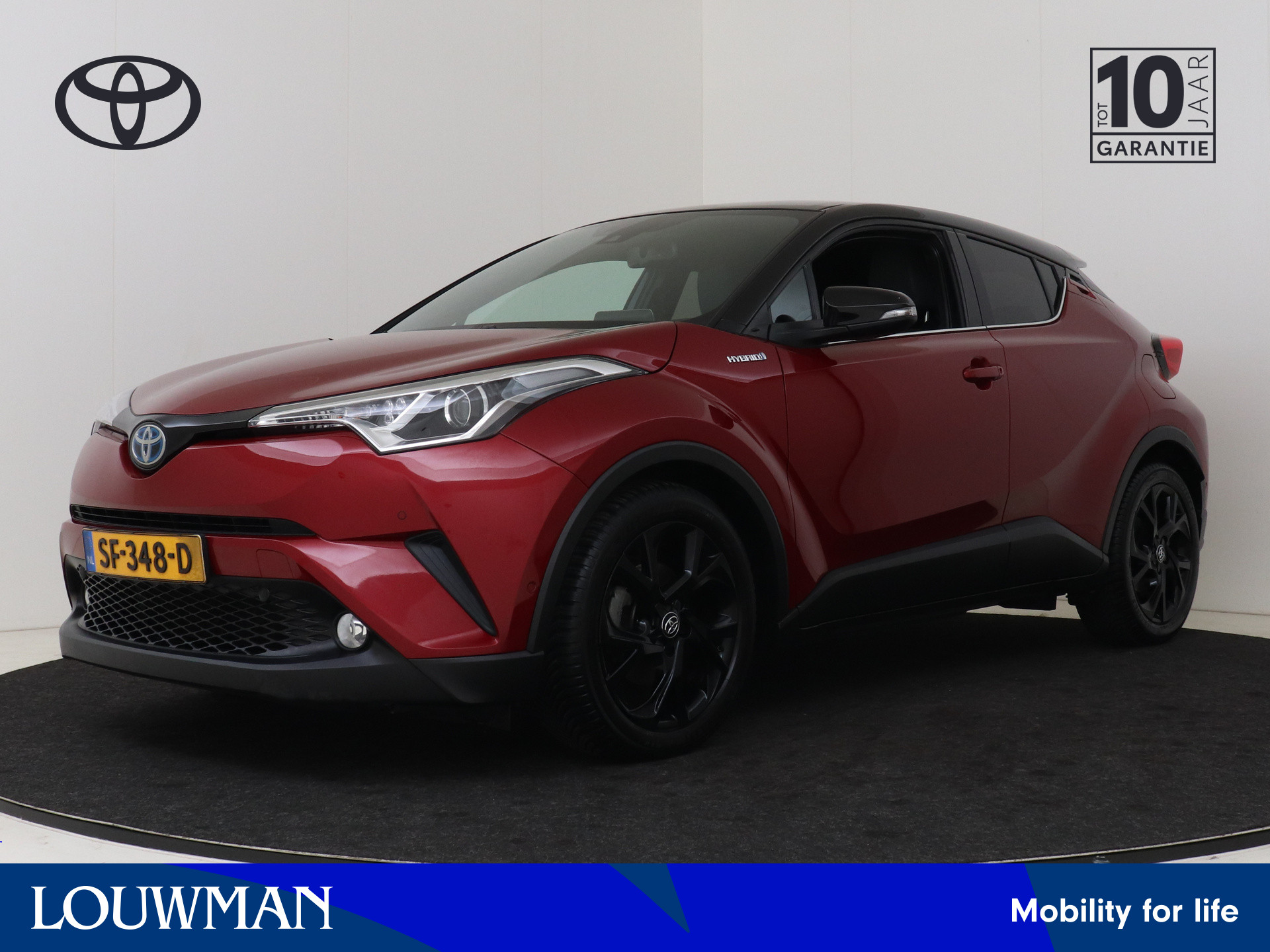 Toyota C-HR 1.8 Hybrid Black Edition I Navigatie I Climate Control I Cruise Control I Camera I Trekhaak Afneembaar I 2e Eigenaar I Dealer Onderhouden I Stoelverwarming Voor I Keyless Entry/Start I Subwoofer I