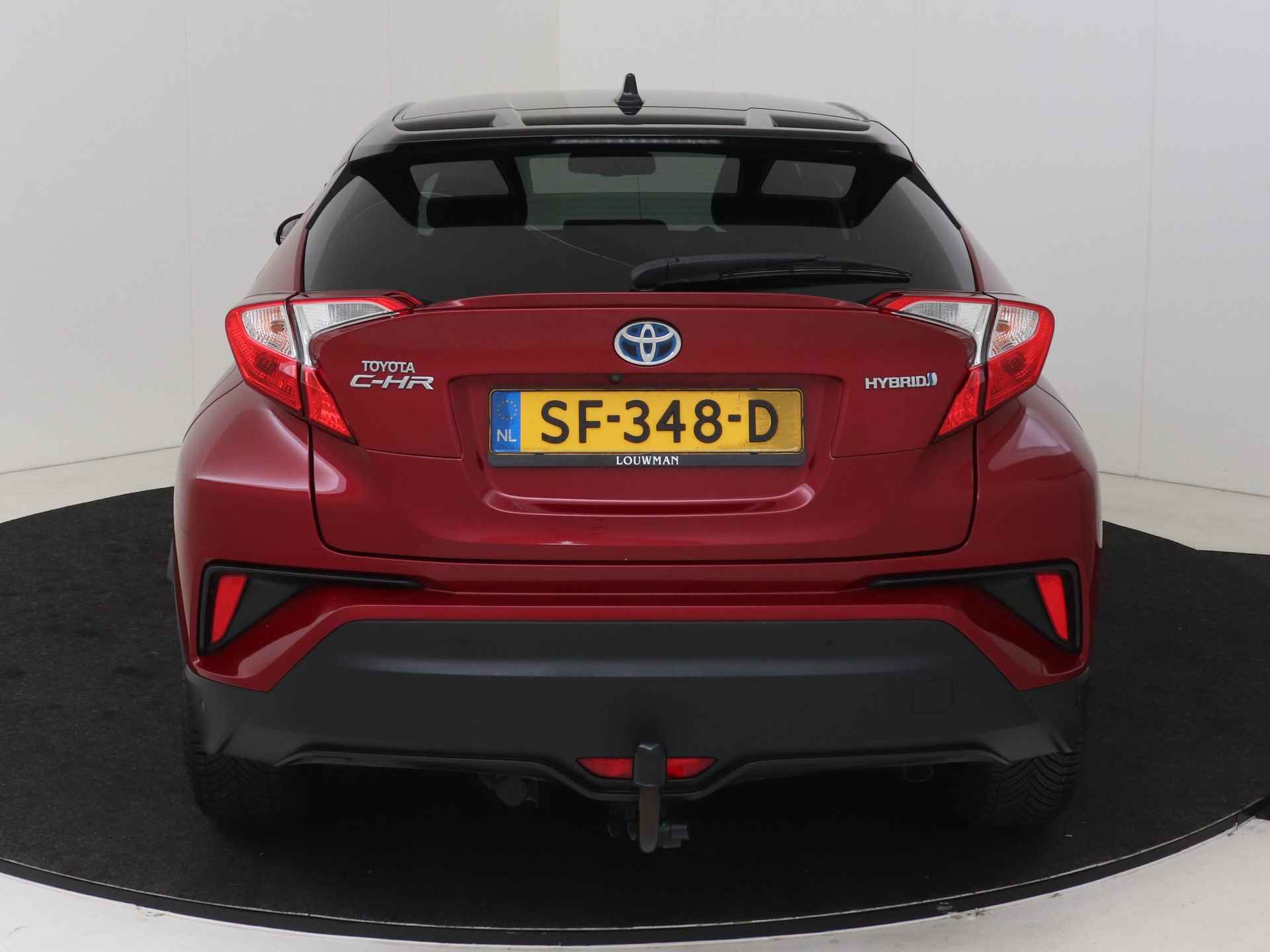 Toyota C-HR 1.8 Hybrid Black Edition I Navigatie I Climate Control I Cruise Control I Camera I Trekhaak Afneembaar I 2e Eigenaar I Dealer Onderhouden I Stoelverwarming Voor I Keyless Entry/Start I Subwoofer I - 29/48