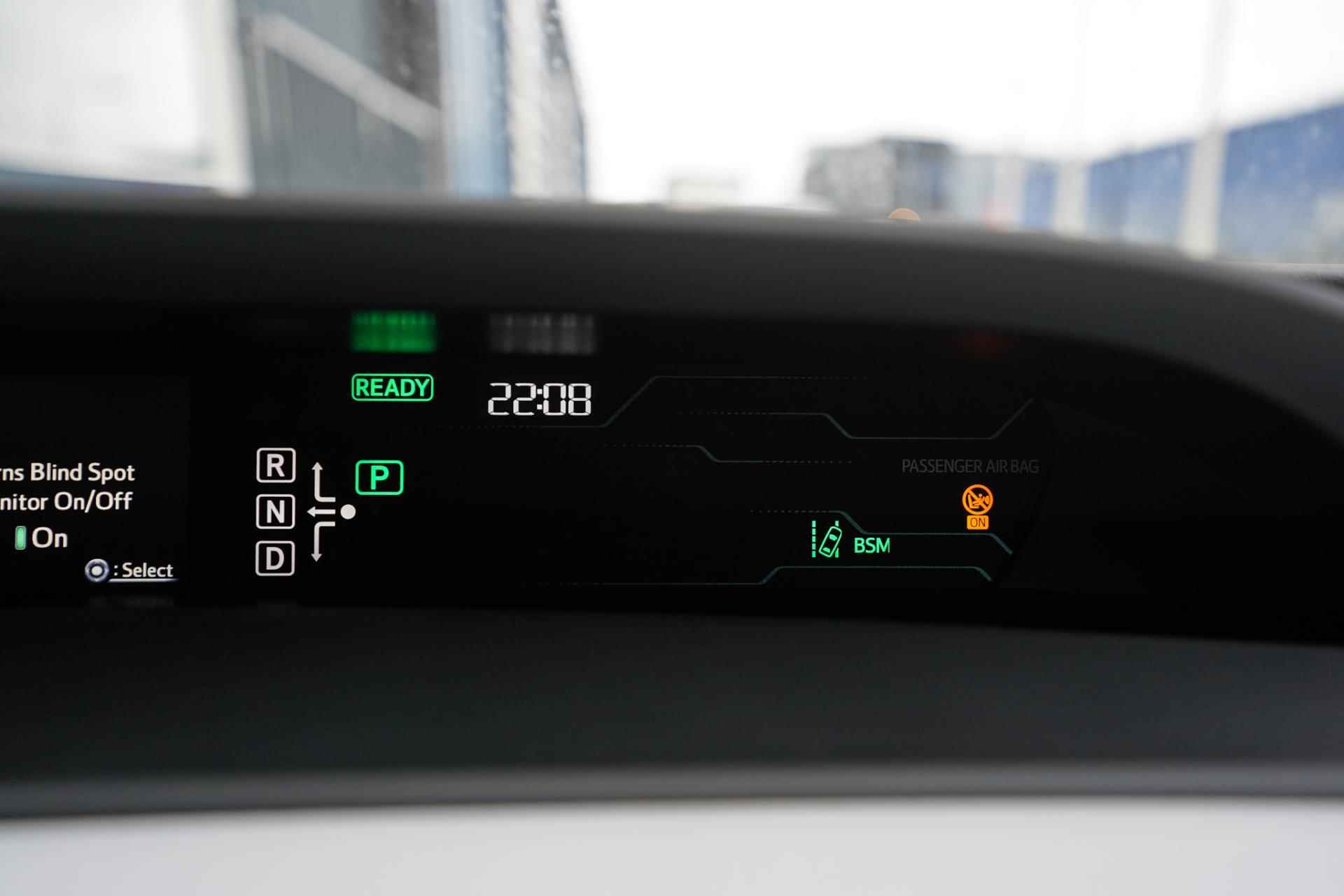 Toyota Prius 1.8 Plug-in Hybrid Dynamic Pack Premium - 19/48