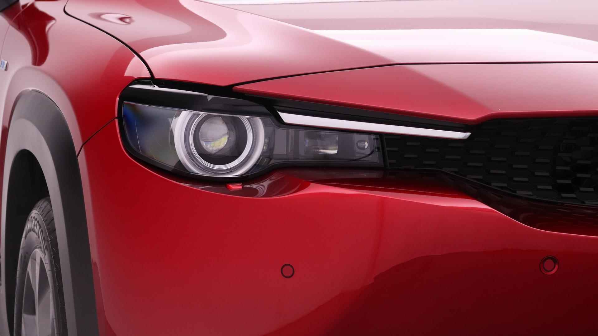 Mazda MX-30 e-SkyActiv 145 Advantage | € 4.000,- korting | € 2.950 overheidssubsidie mogelijk | Uit voorraad leverbaar | - 13/41