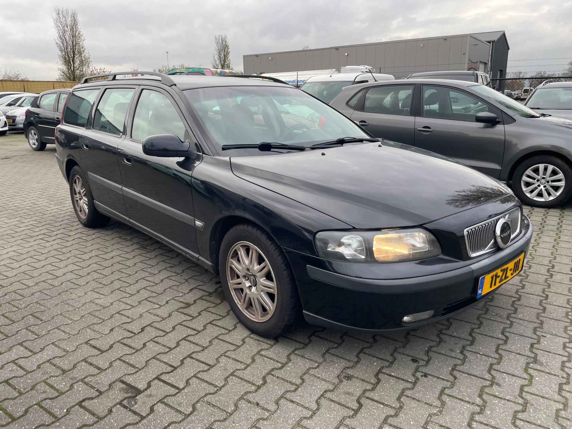 Volvo V70 2.4 Comfort Line - 7/18