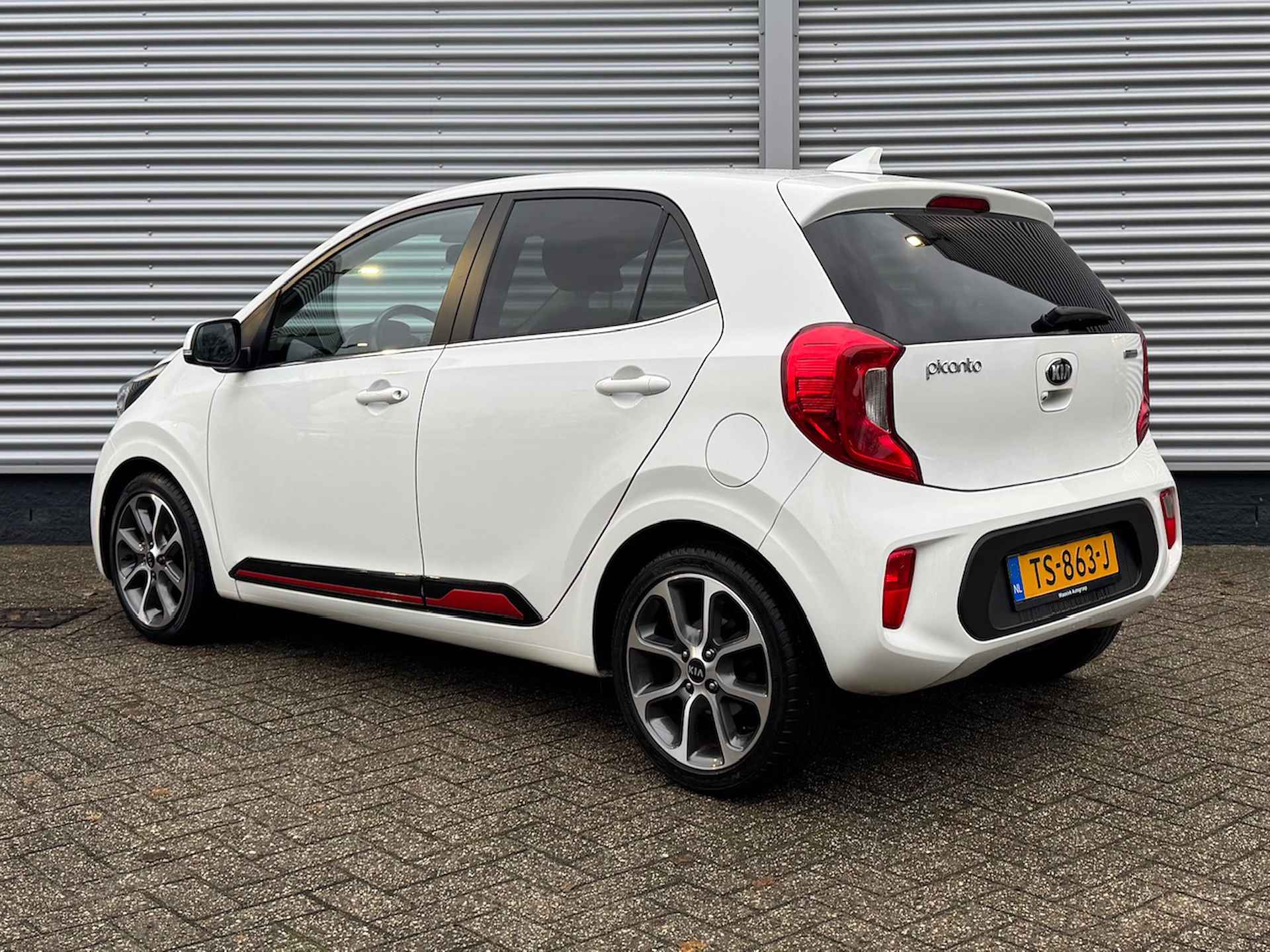 KIA Picanto 1.0 MPi 67pk 4-zits Design Edition | Navigatie | Climate Control | Lichtmetalen velgen | Lederlook | Camera | - 3/41