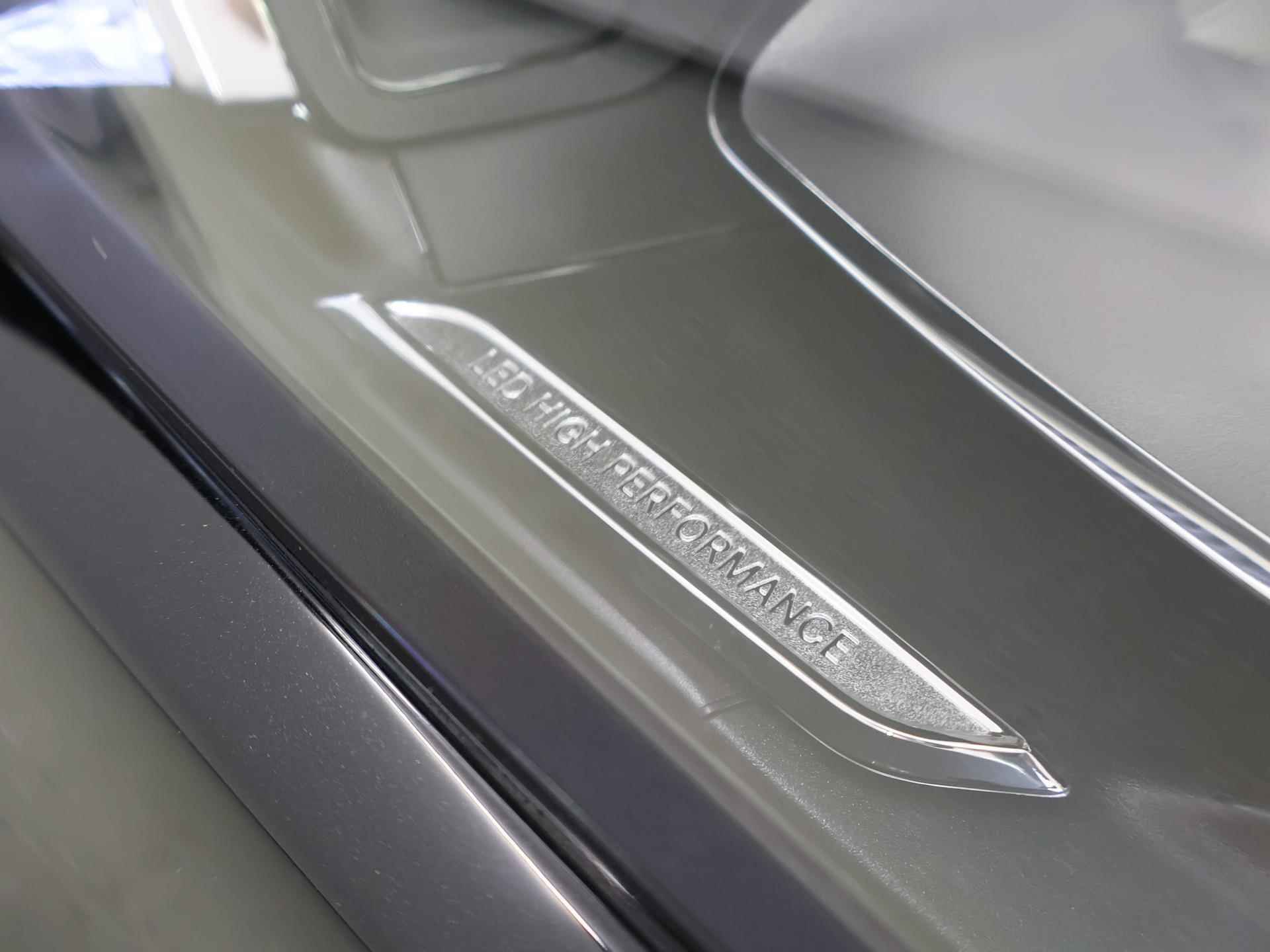 Mercedes-Benz CLA-klasse 180 Business Solution Progressive | Nieuw model | Stoelverwarming | Parkeerpakket met achteruitrijcamera | Navigatie | Cruise Control | Widescreen - 44/46