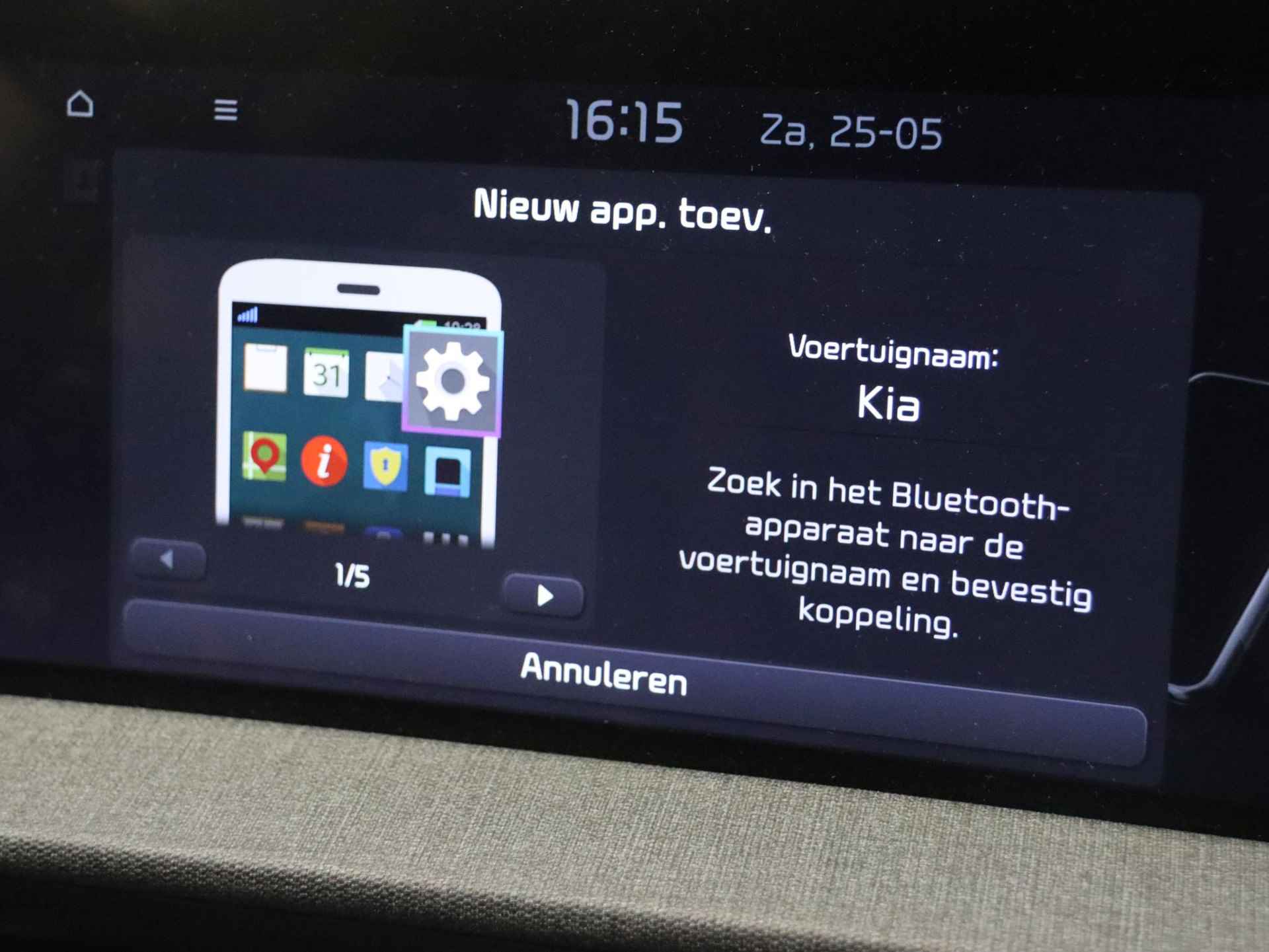 Kia EV6 Air 58 kWh  BTW-auto | Stoel en stuurverwarming | Navigatie | Camera | Adaptieve cruise control | Parkeersensoren voor en achter | Apple Carplay / Android Auto | Dode hoekdetectie | Demo | - 33/47