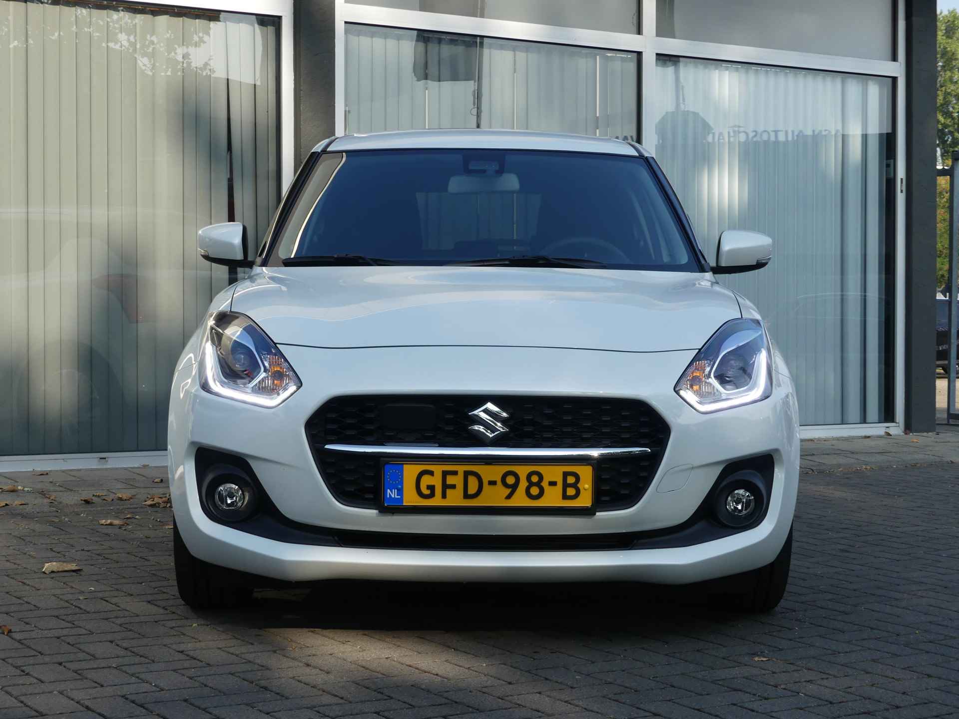 Suzuki Swift 1.2 Style Automaat Smart Hybrid Camera, Parkeersensoren, Navigatie - 6/33