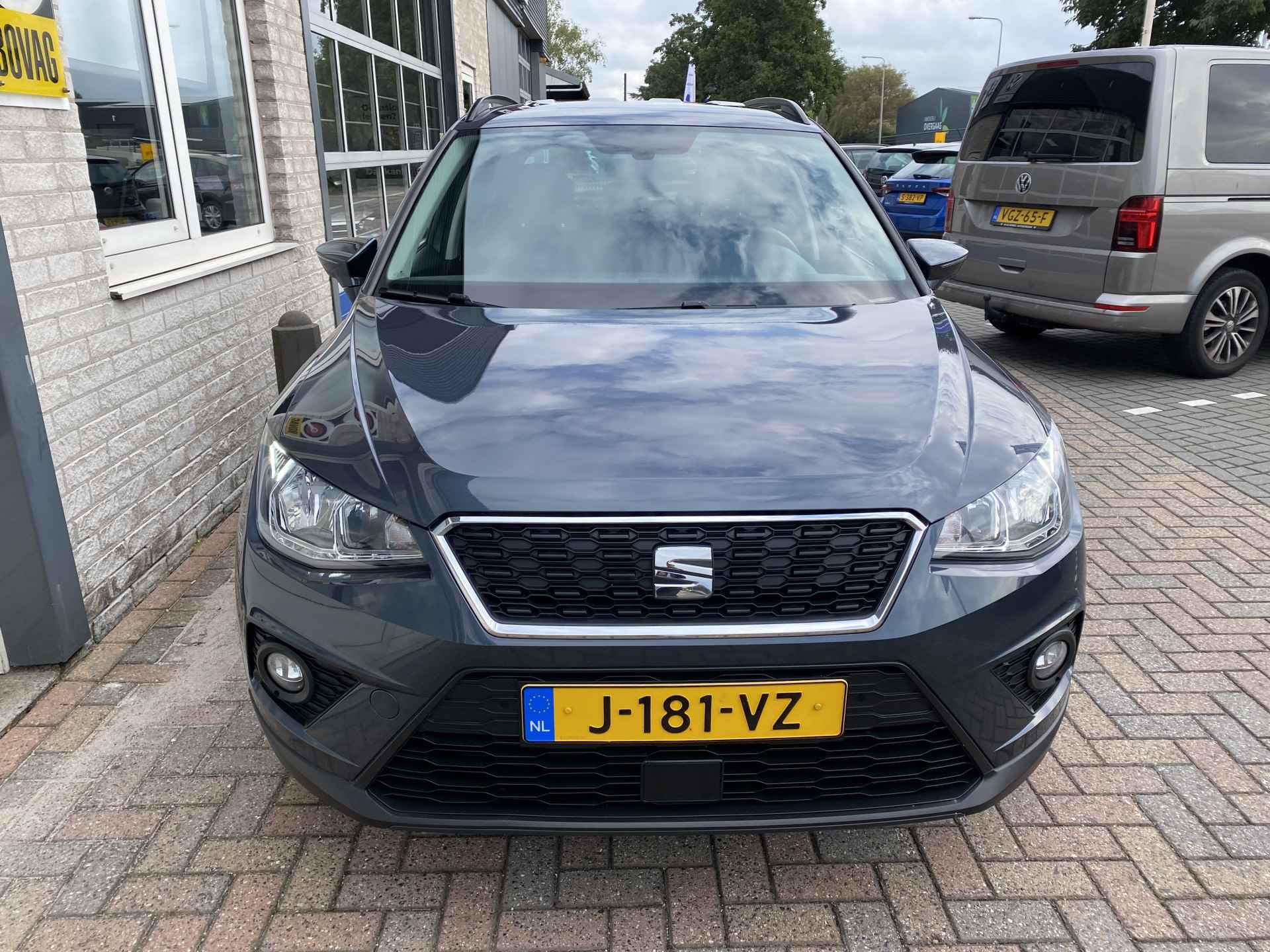 SEAT Arona 1.0 TSI Style Business Intense / KEYLESS/ ADAPTIVE CRUISE/ DAB/ NAVI/ FULL LINK/ PARK. SENSOREN + CAMERA/ CLIMA/ DODE HOEK - 32/40