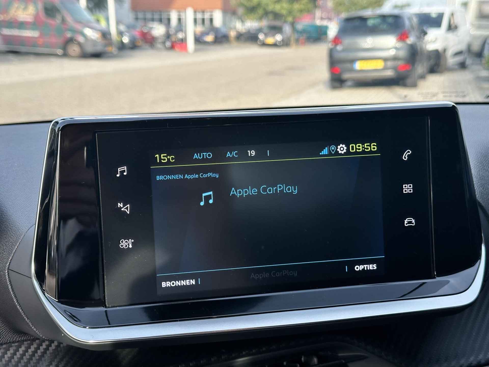 Peugeot e-208 EV Active 50 kWh Apple carplay - 13/27