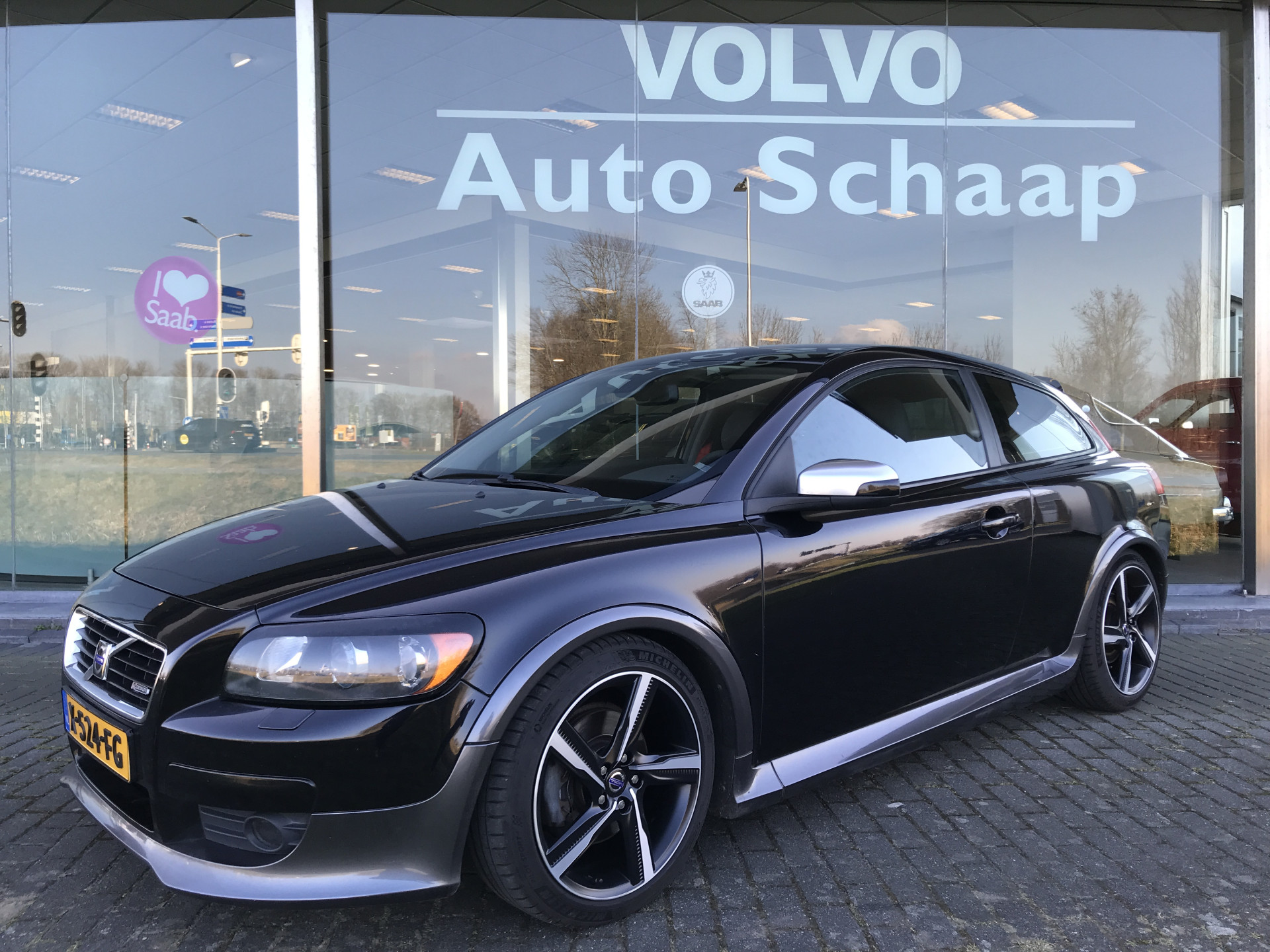 Volvo C30 2.4i Momentum | Rijklaar incl garantie | Achterspoiler Donker glas Xenon 18'' lichtmetaal