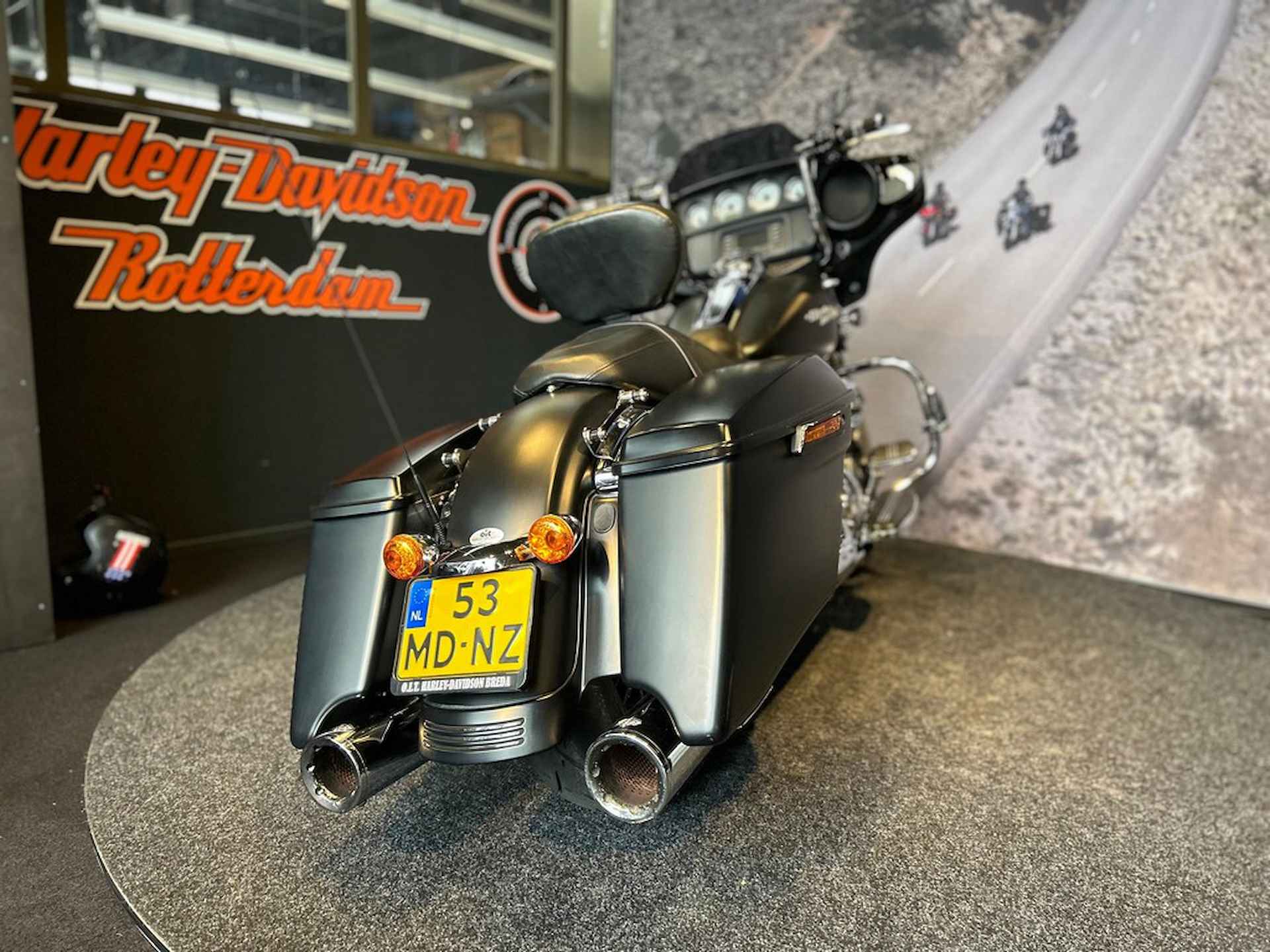 Harley-Davidson FLHX STREET GLIDE - 4/9