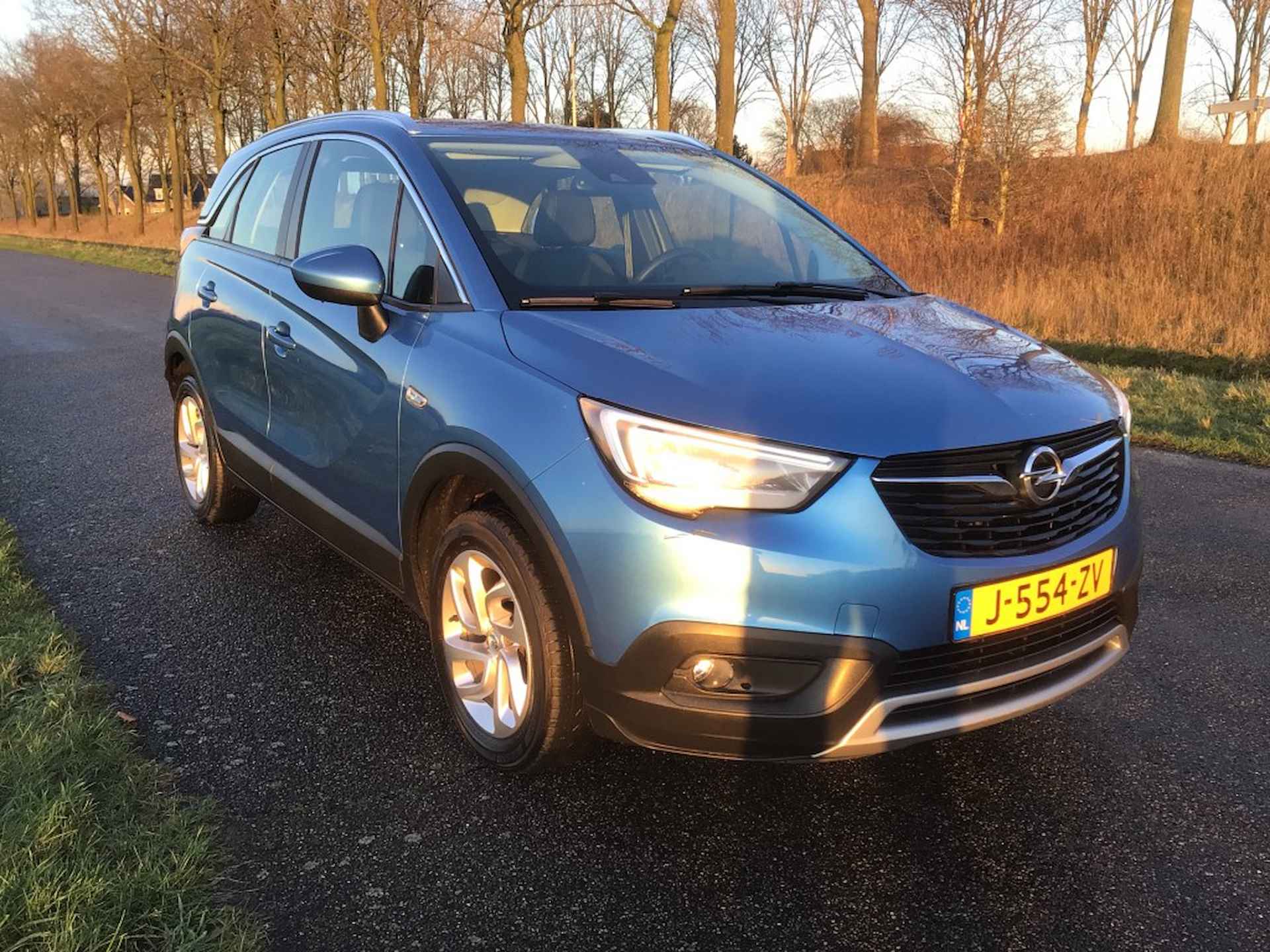 OPEL Crossland X 1.2 Turbo Innovation - 4/12