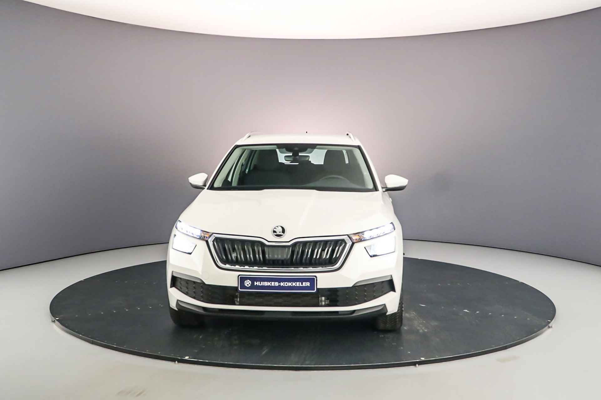 Škoda Kamiq Ambition 1.0 TSI 110pk Parkeersensor achter, Cruise control, Airco, DAB, App connect, Bluetooth, LED verlichting - 9/76