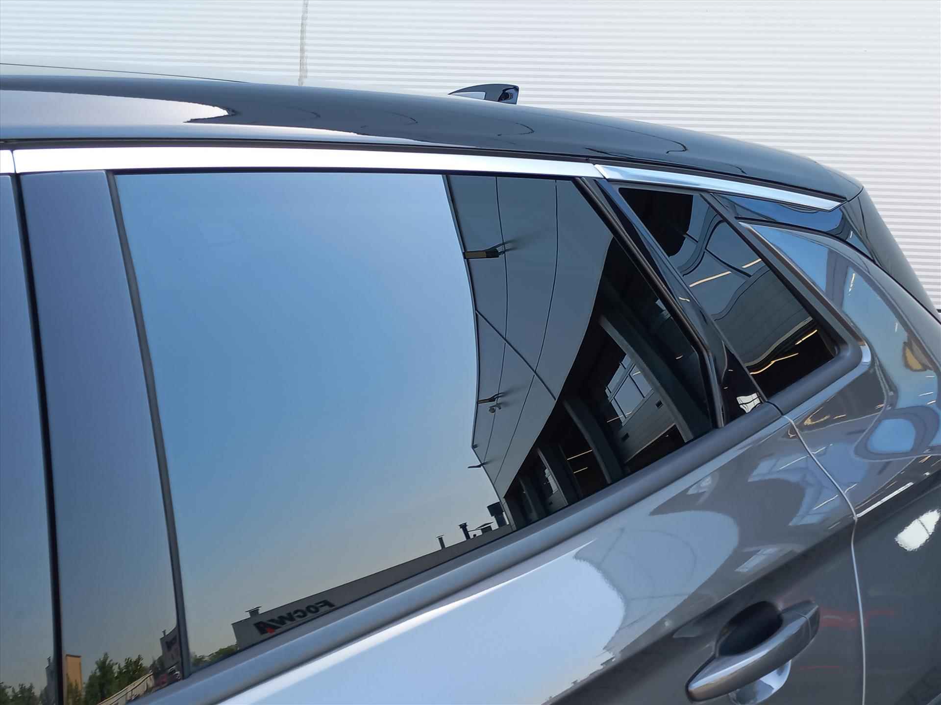 Opel Grandland X 1.2T 130pk ULTIMATE AUTOMAAT | Panorama dak | 18" Lm velgen | Leer met verwarming/koeling | Climate Control - 42/53