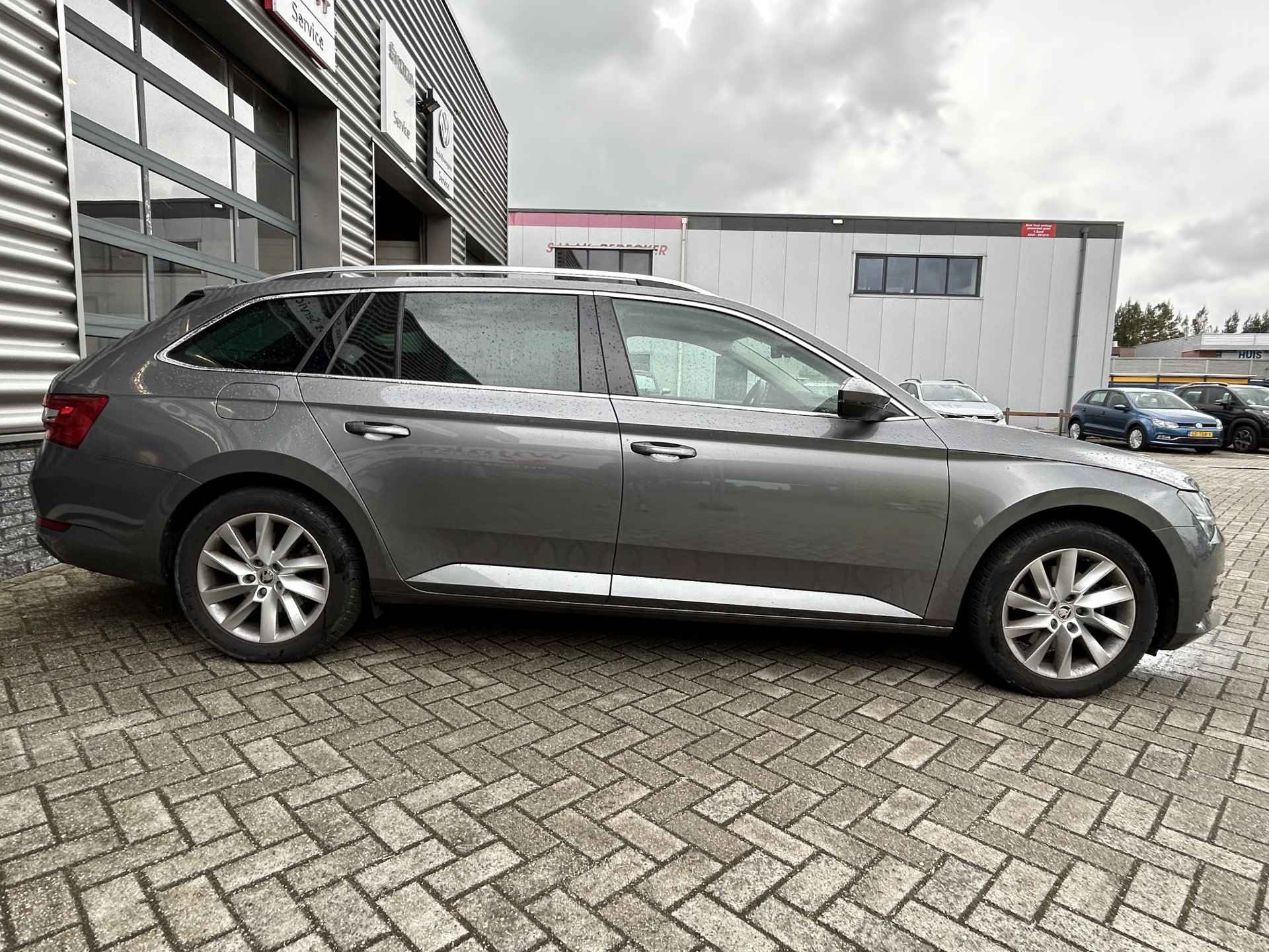 Škoda Superb Combi 1.5 TSI 150 pk ACT Business Edition 7-DSG | Trekhaak uitklapbaar | Elektrische LV-stoel | Navigatie | - 7/32