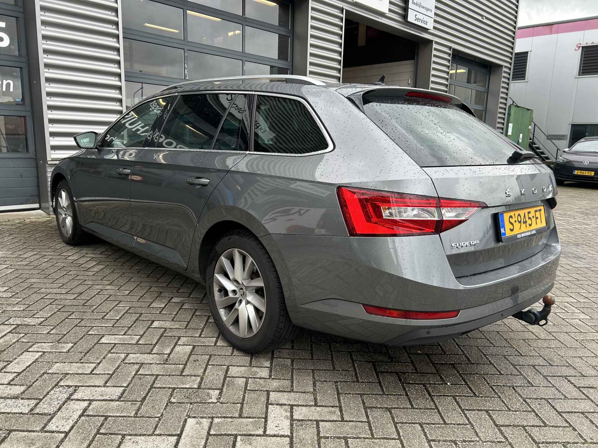 Škoda Superb Combi 1.5 TSI 150 pk ACT Business Edition 7-DSG | Trekhaak uitklapbaar | Elektrische LV-stoel | Navigatie | - 10/32