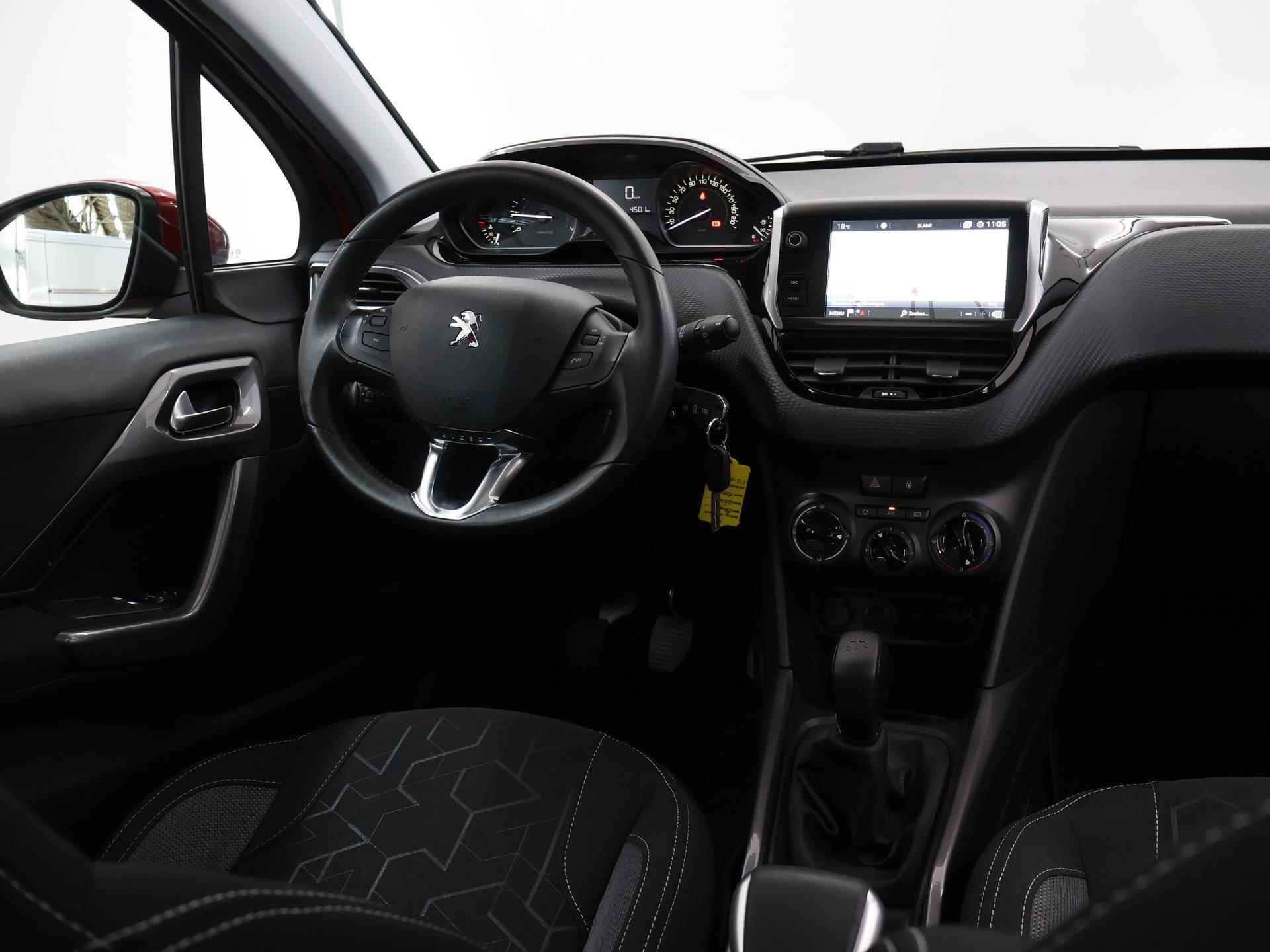 Peugeot 2008 1.2 PureTech Blue Lion  | Panoramadak | Navigatie Bluetooth | Airco | Cruise Control | - 10/39