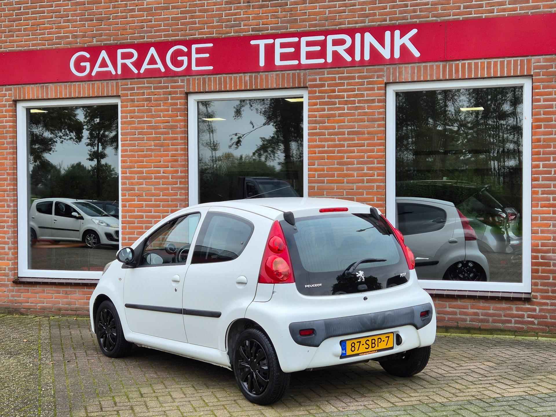 Peugeot 107 1.0-12V XS 68PK 5drs AUTOMAAT airco, elektr.ramen, centr.vergr, radio/cd RIJKLAAR - 5/17