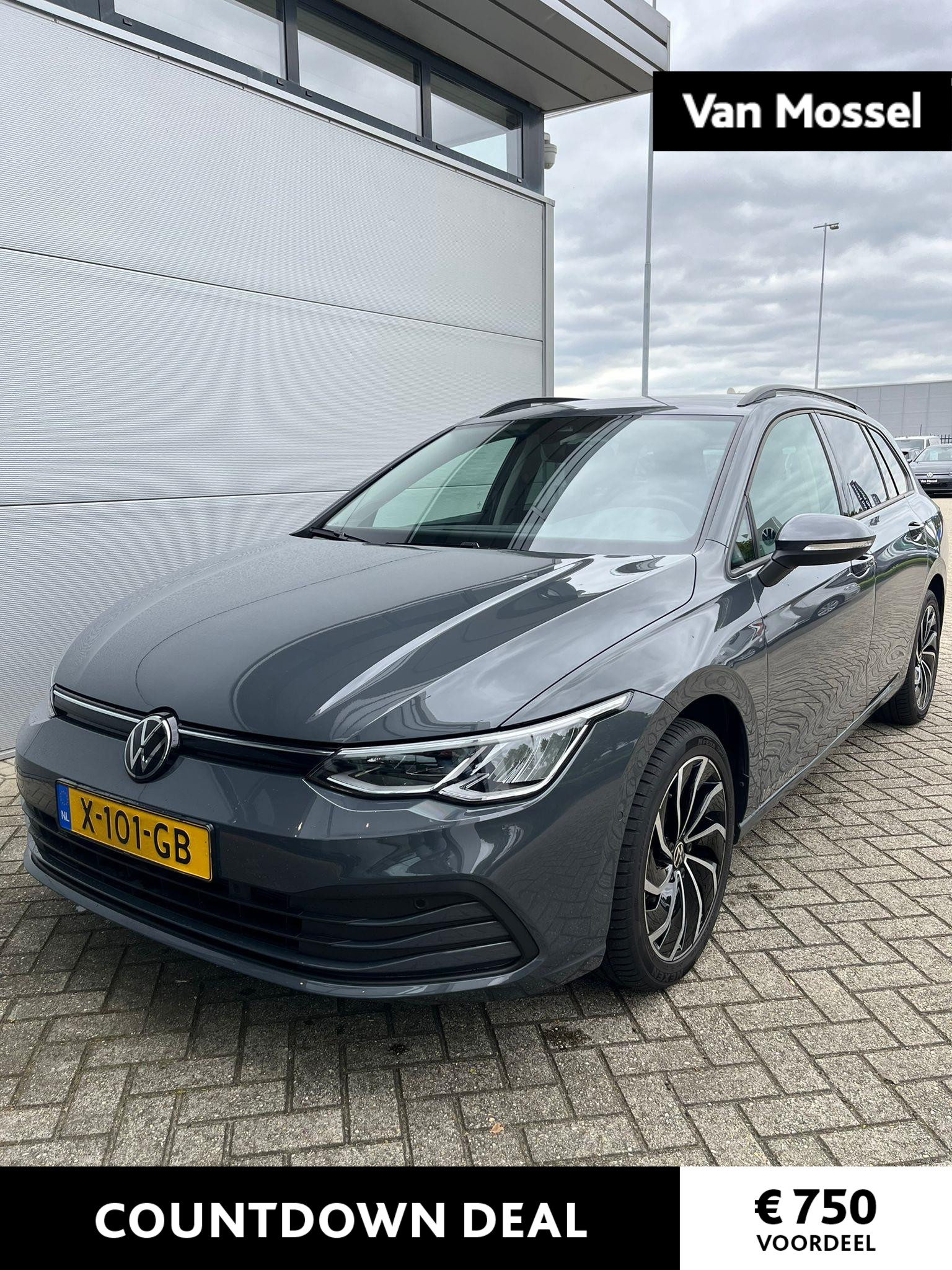 Volkswagen Golf Variant 1.0 eTSI Life Business | Parkeersensoren | Navigatie | Adaptieve cruise control | Stoelverwarming | Digital cockpit | Climate control |