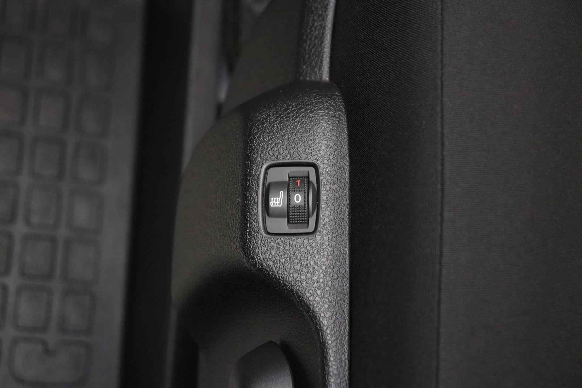 Peugeot e-Traveller 75 kWh Business Standard | 9 zits | Stoelverwarming | Achteruitrijcamera | Elektrische schuifdeuren | Keyless entry & start | Head up display | Lichtmetalen velgen | Xenon - 18/36