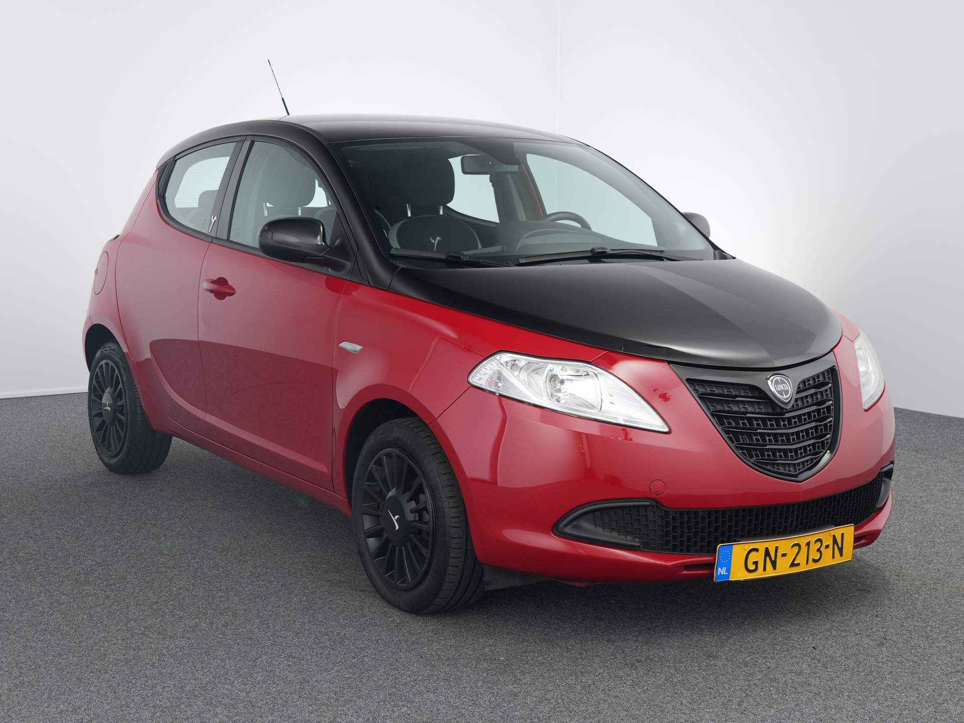 Lancia Ypsilon 0.9 TwinAir Elefantino Plus - 10/19