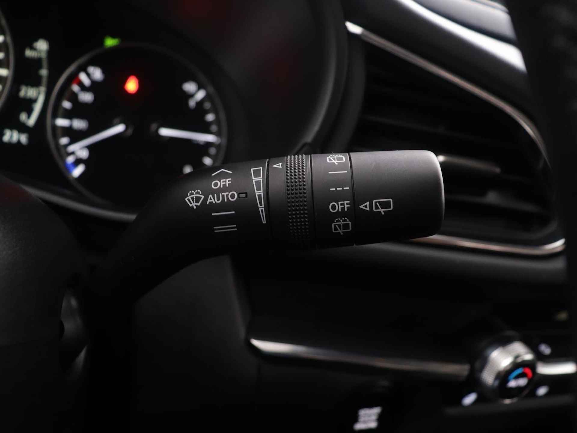 Mazda CX-30 2.0 SkyActiv-X Comfort 186pk | Rijklaarprijs! | 360 graden camera | Navigatie | Stoel- en stuurverwarming | Inclusief 36 maanden garantie!| - 22/40