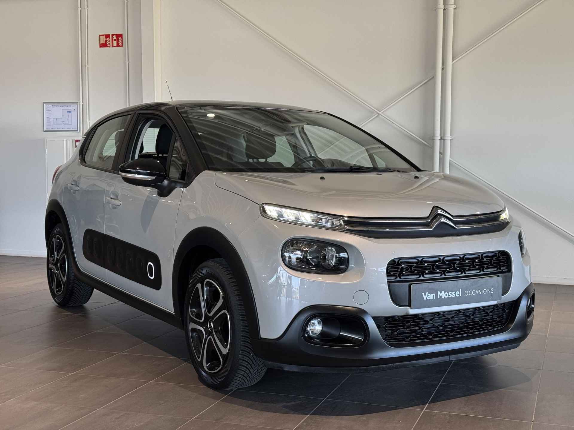 Citroen C3 1.2 PureTech S&S Feel Edition | Apple Carplay/Android Auto | Climate control | Parkeersensoren - 2/31