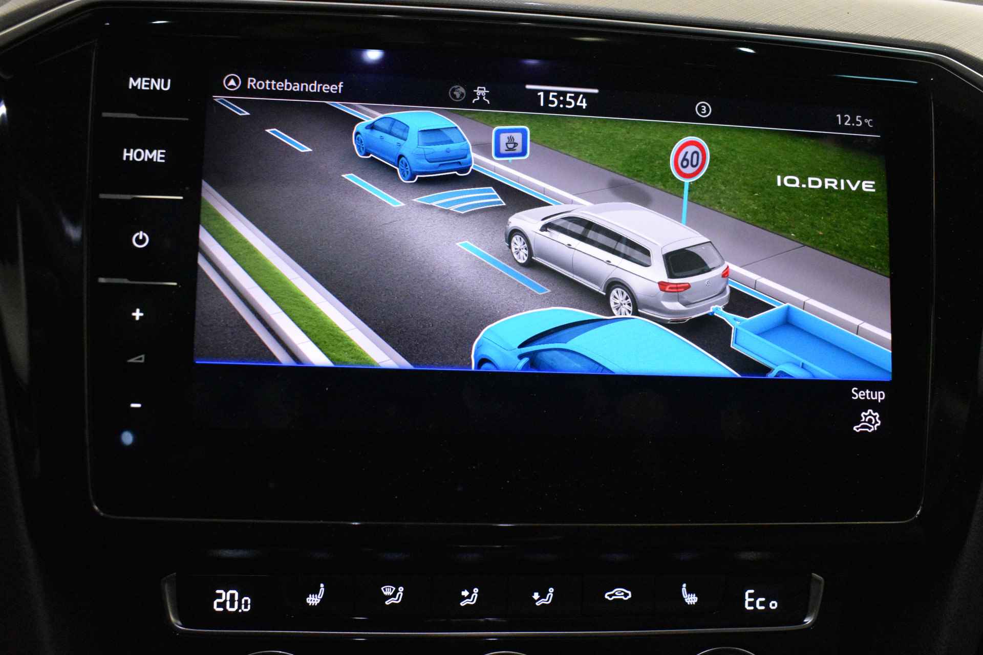 Volkswagen Passat GTE EL Trekh+aKlep Virtual Disc pro Navi Camera Pano Vol Leder - 28/39