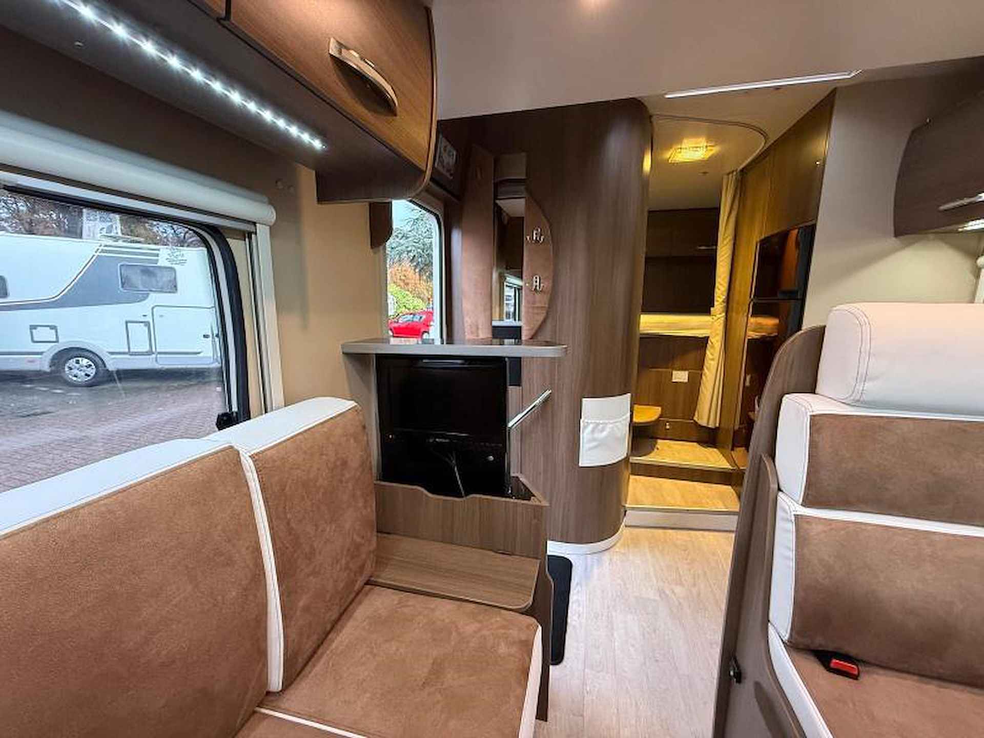 Chausson Flash 26 Hefbed Garage Euro 5 2012 - 13/22