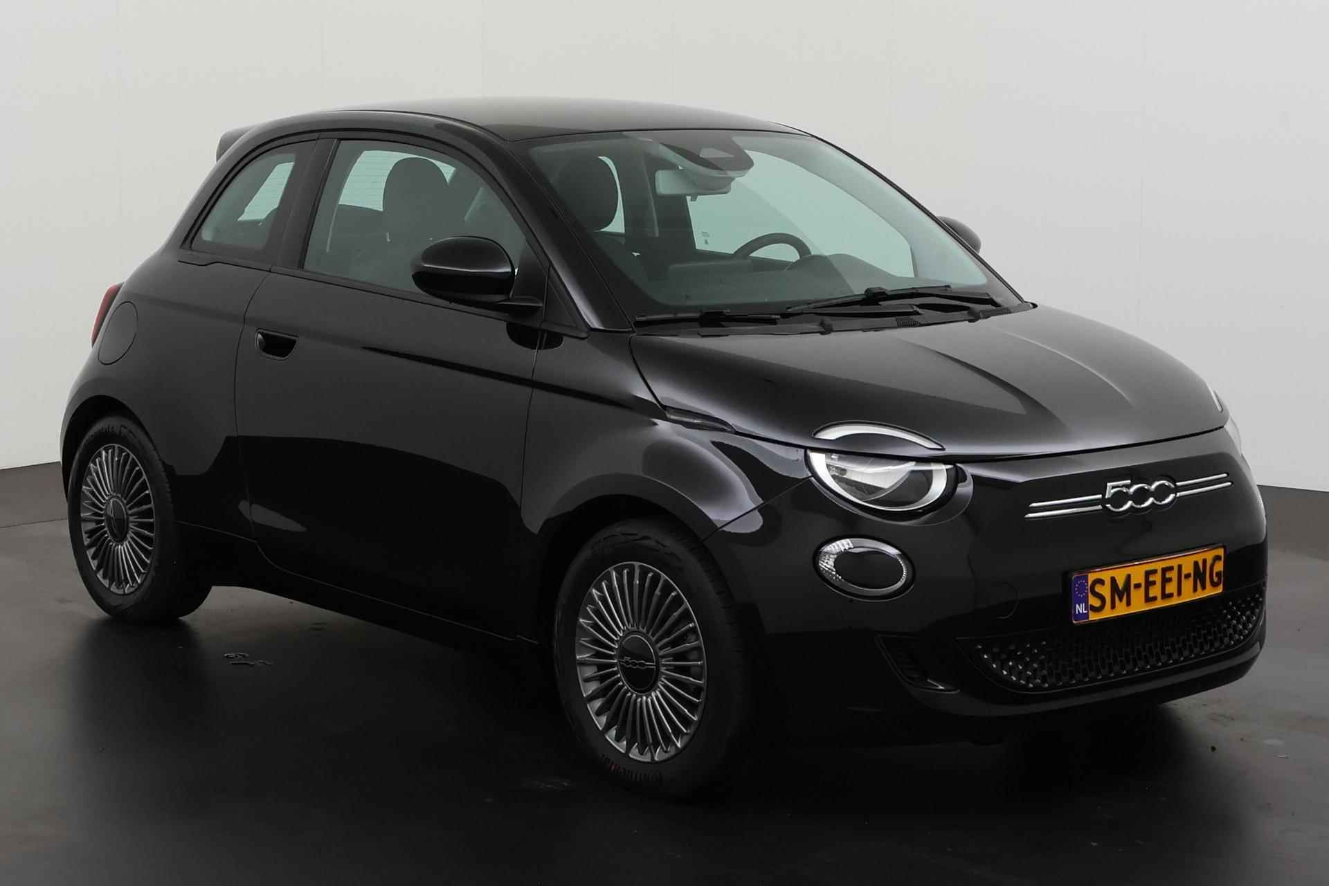 Fiat 500 Icon 42 kWh Limousine | 15.695,- na subsidie | Apple/Android Carplay | Virtual cockpit | Navigatie | Zondag Open! - 30/37