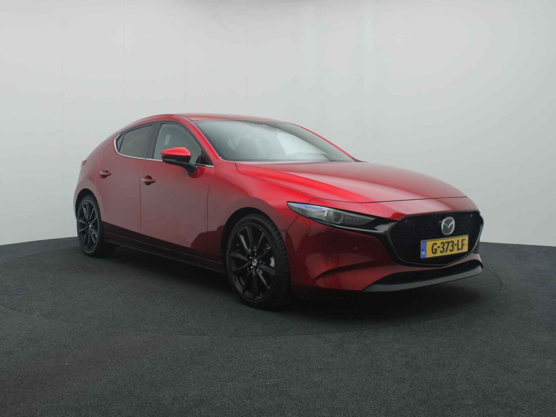 Mazda 3 2.0 SkyActiv-X Luxury : dealer onderhouden - 8/46