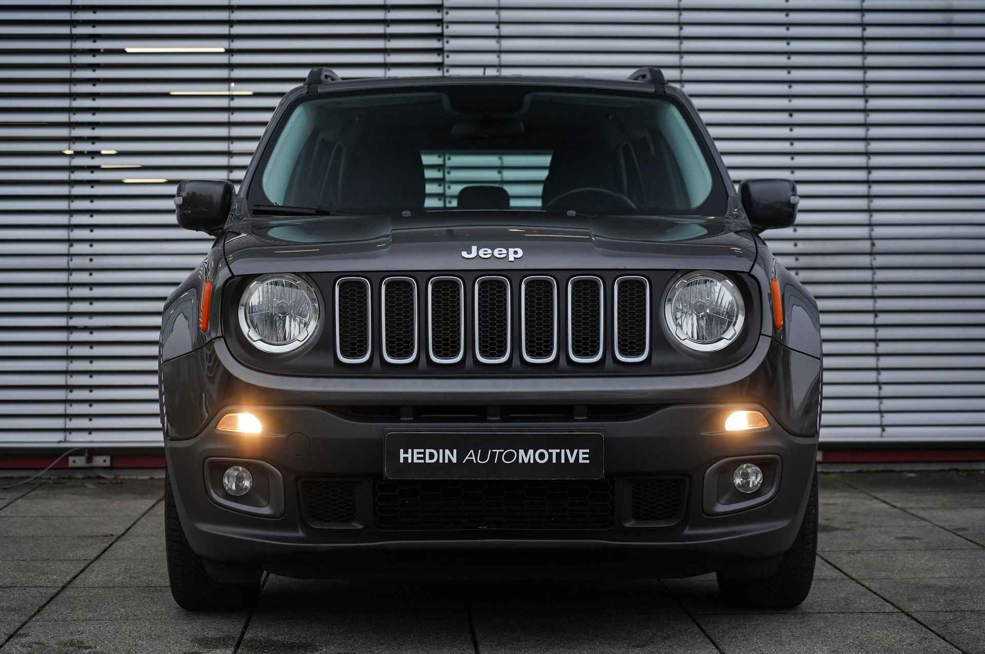 Jeep Renegade 1.4 MultiAir Longitude | Dealeronderhouden | PDC | All-Season banden - 2/25