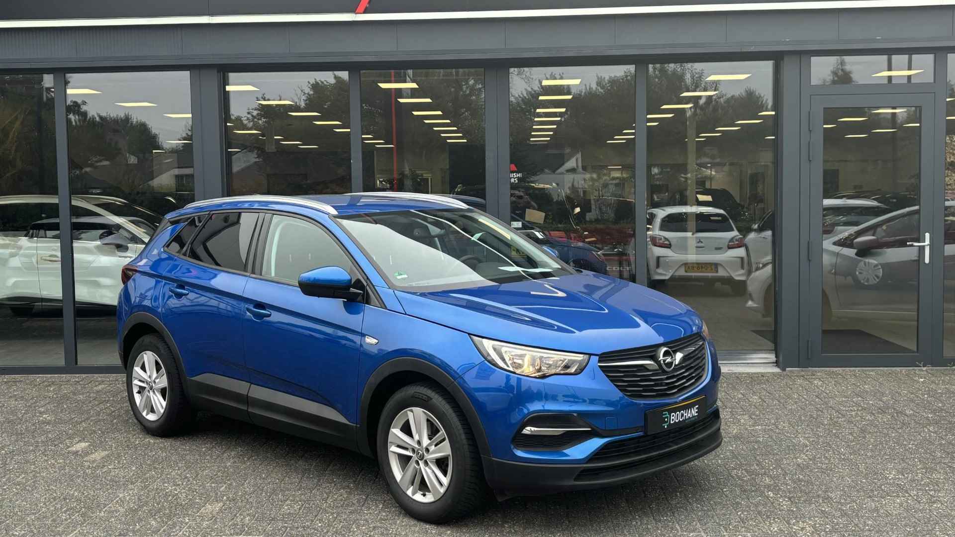 Opel Grandland X 1.2 Turbo 130 Business + | Navigatie | Climate Control | Trekhaak | Camera Achter | PDC | - 6/24