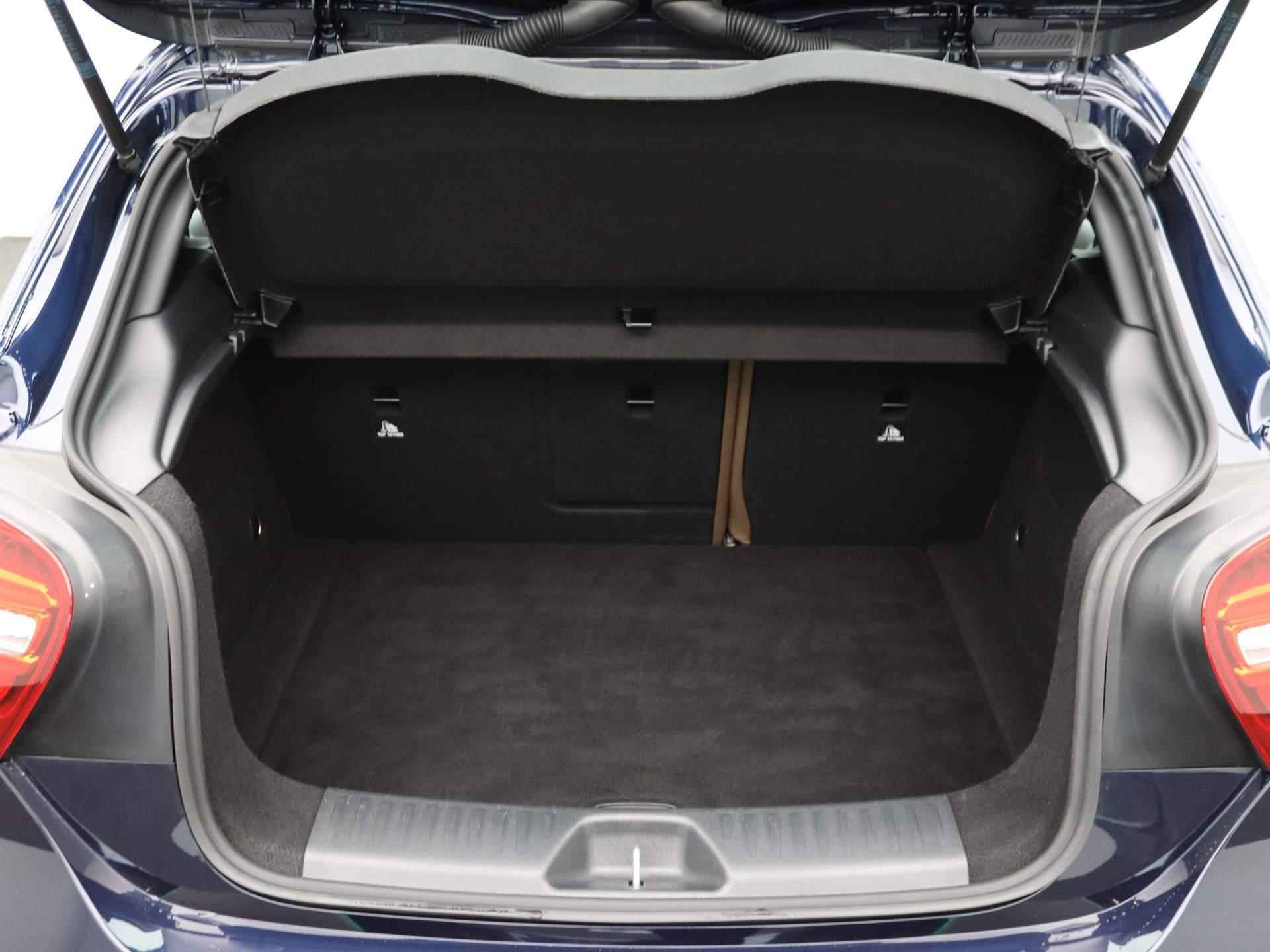 Mercedes-Benz A-klasse 180 Prestige | AUTOMAAT | Bruin Leder | Climate Control | Stoelverw. | - 35/40