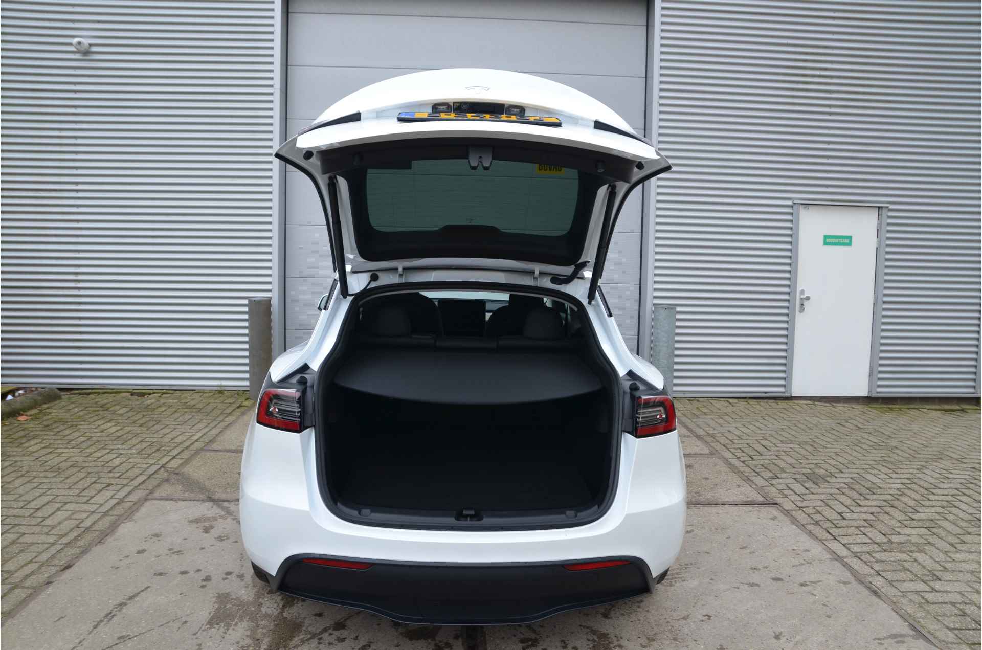 Tesla Model Y RWD 58 kWh 20" Alu, AutoPilot, LFP accu (100% opladen) - 33/35